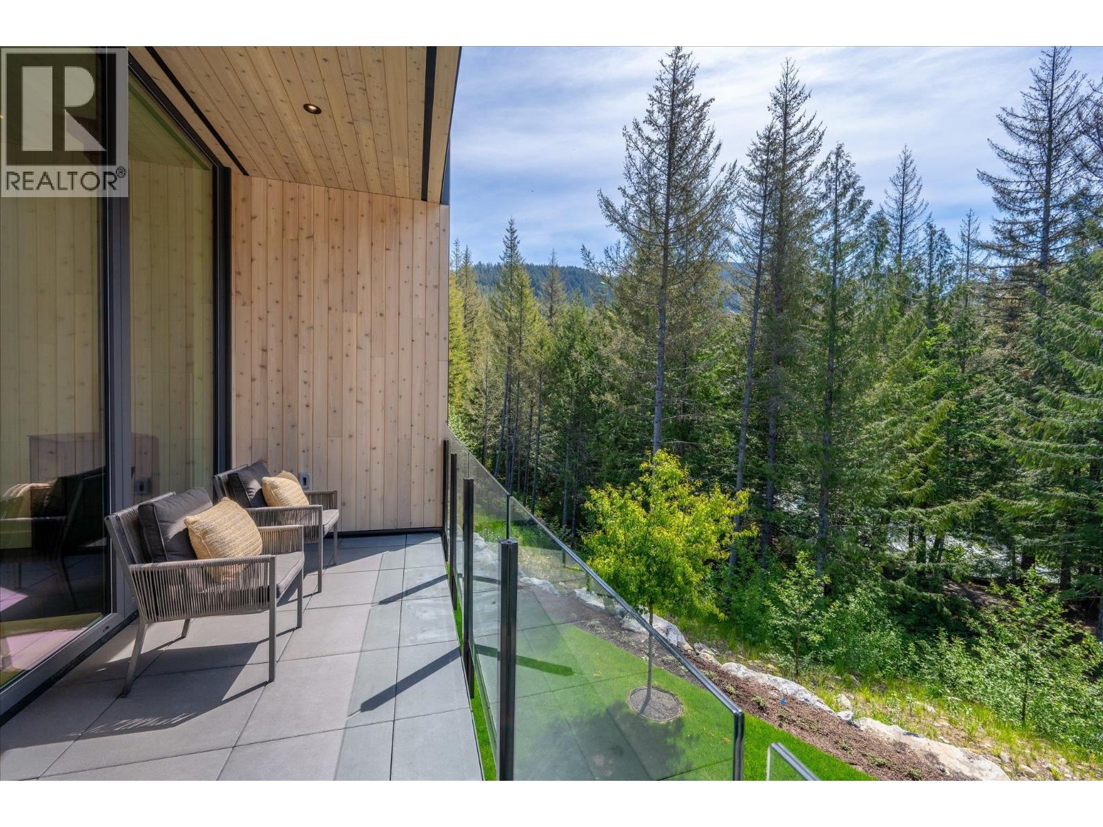 1804 Mount Fee Road, Whistler, British Columbia  V8E 1P4 - Photo 7 - R3130025