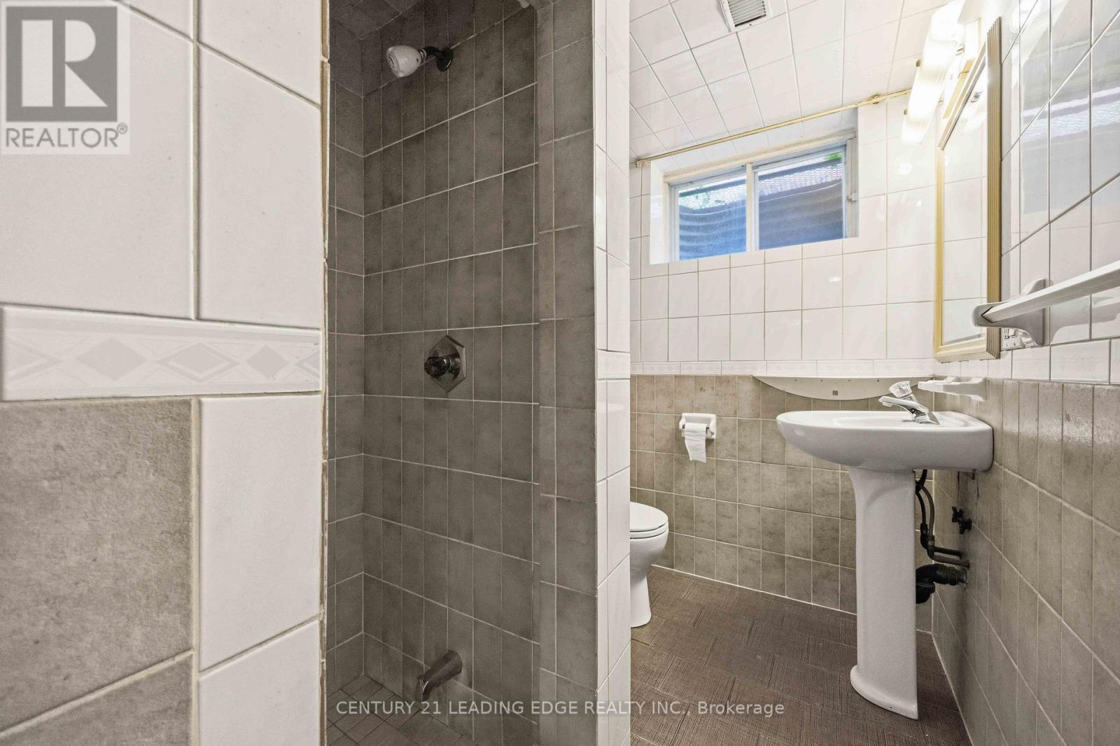 554 Woodbridge Avenue, Vaughan, Ontario  L4L 2T5 - Photo 42 - N13219350