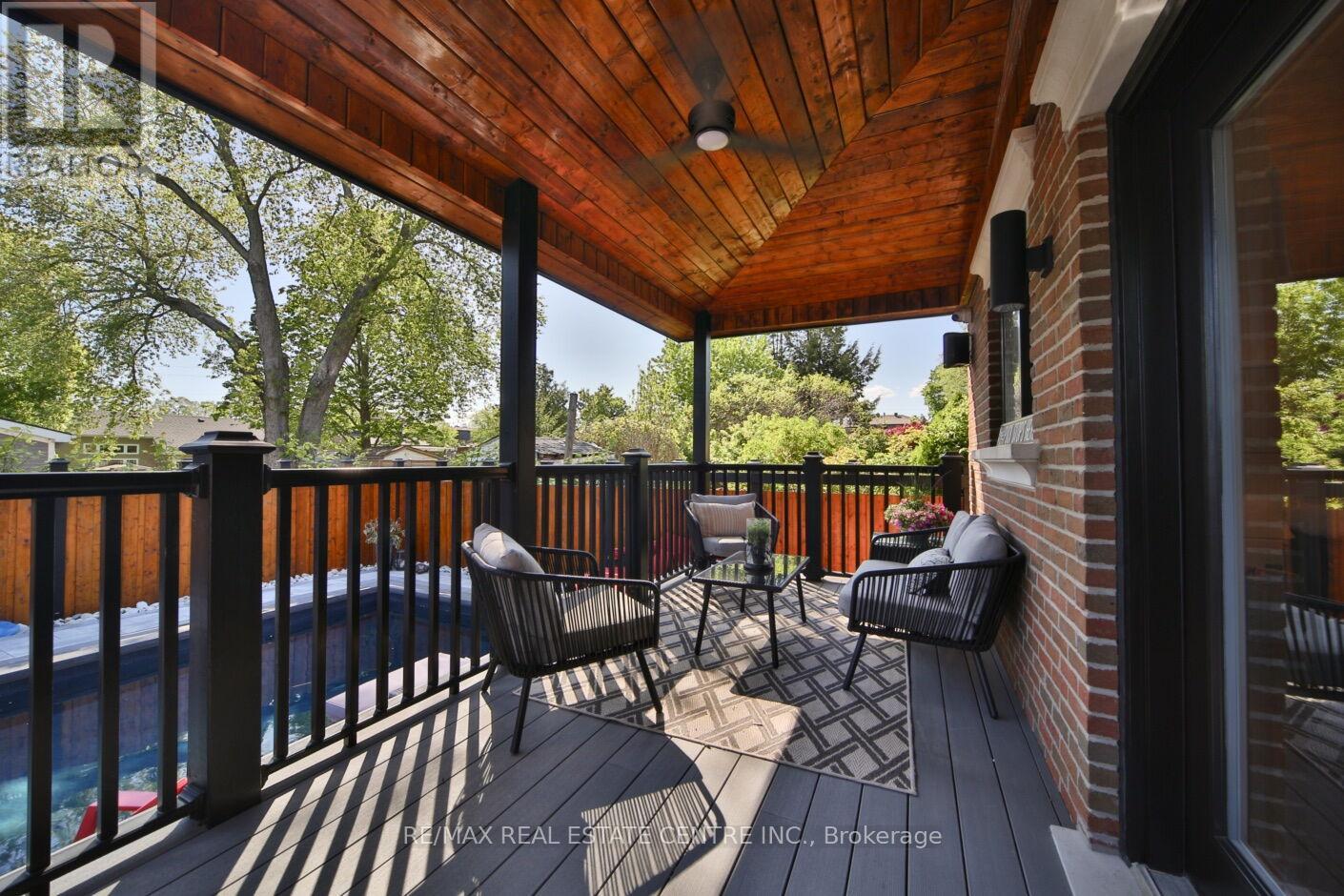 1098 Meredith Avenue, Mississauga, Ontario  L5E 2E1 - Photo 46 - W13219358