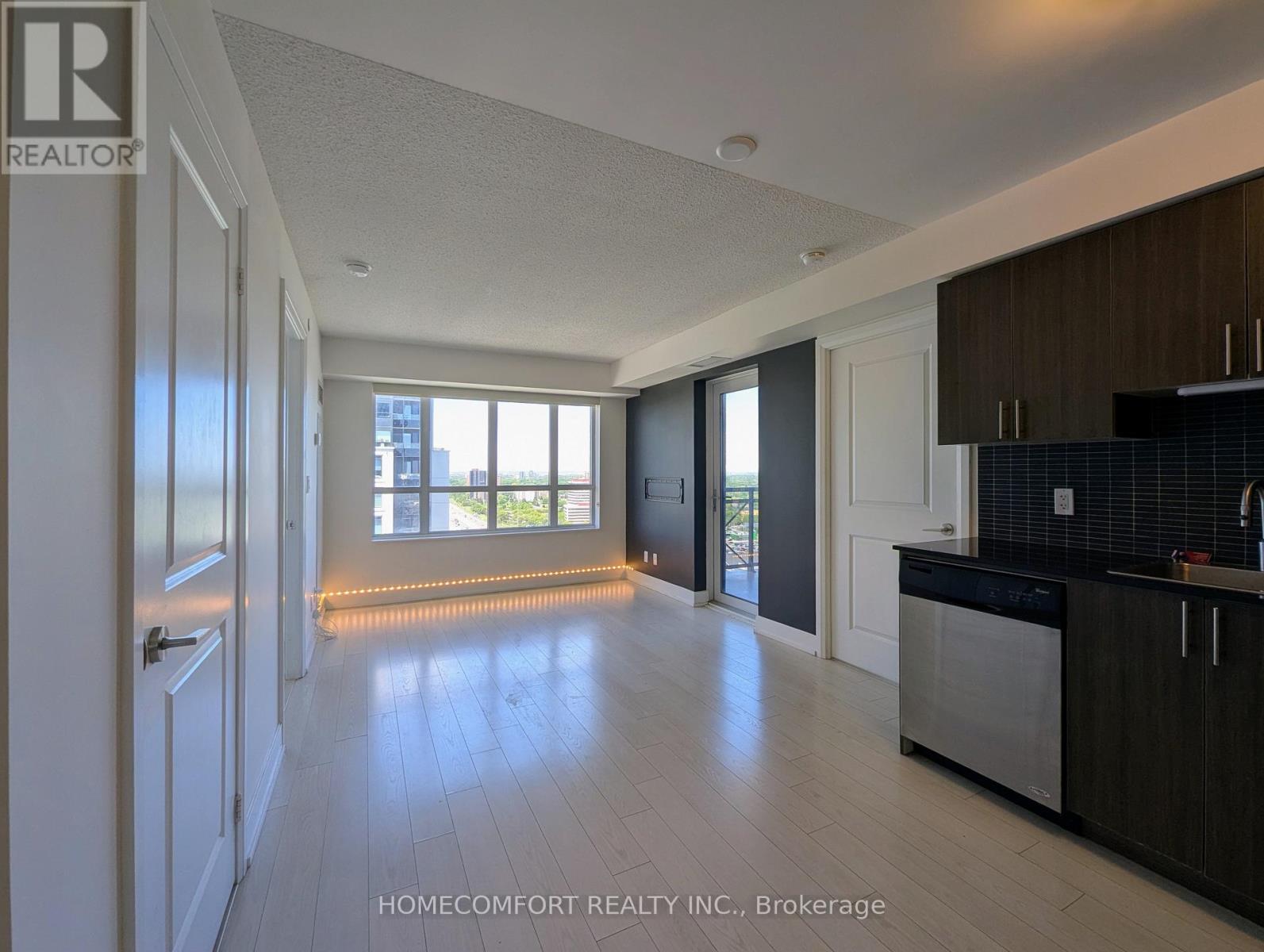 2424 - 2 Eva Road, Toronto, Ontario  M9C 0A9 - Photo 3 - W13219364