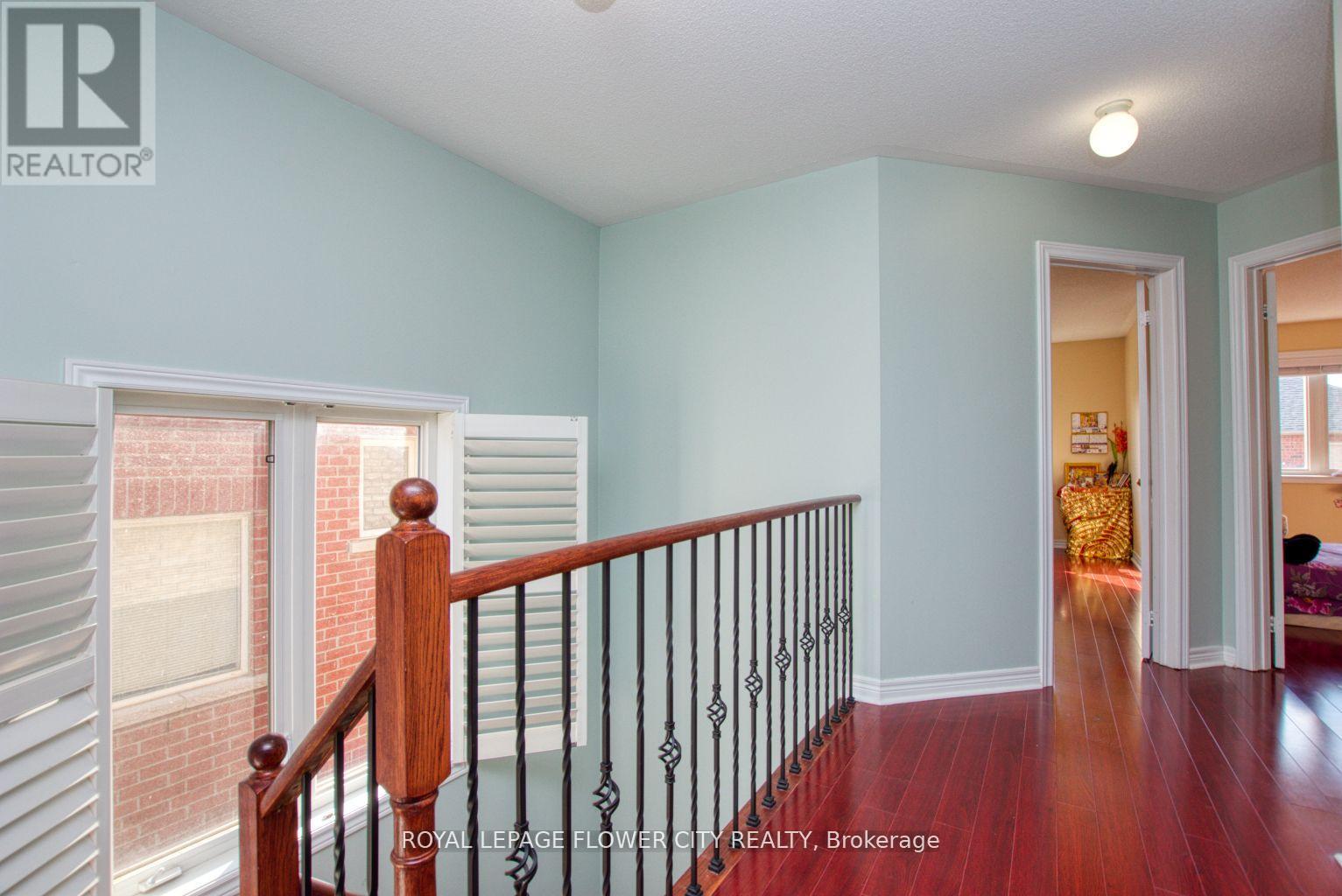 Upper - 18 Saint Eugene Street, Brampton, Ontario  L6Y 0K9 - Photo 12 - W13219366