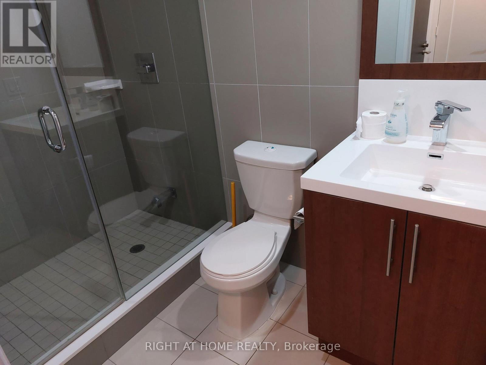 2421 - 5 Sheppard Avenue E, Toronto, Ontario  M2N 0G4 - Photo 7 - C13219378