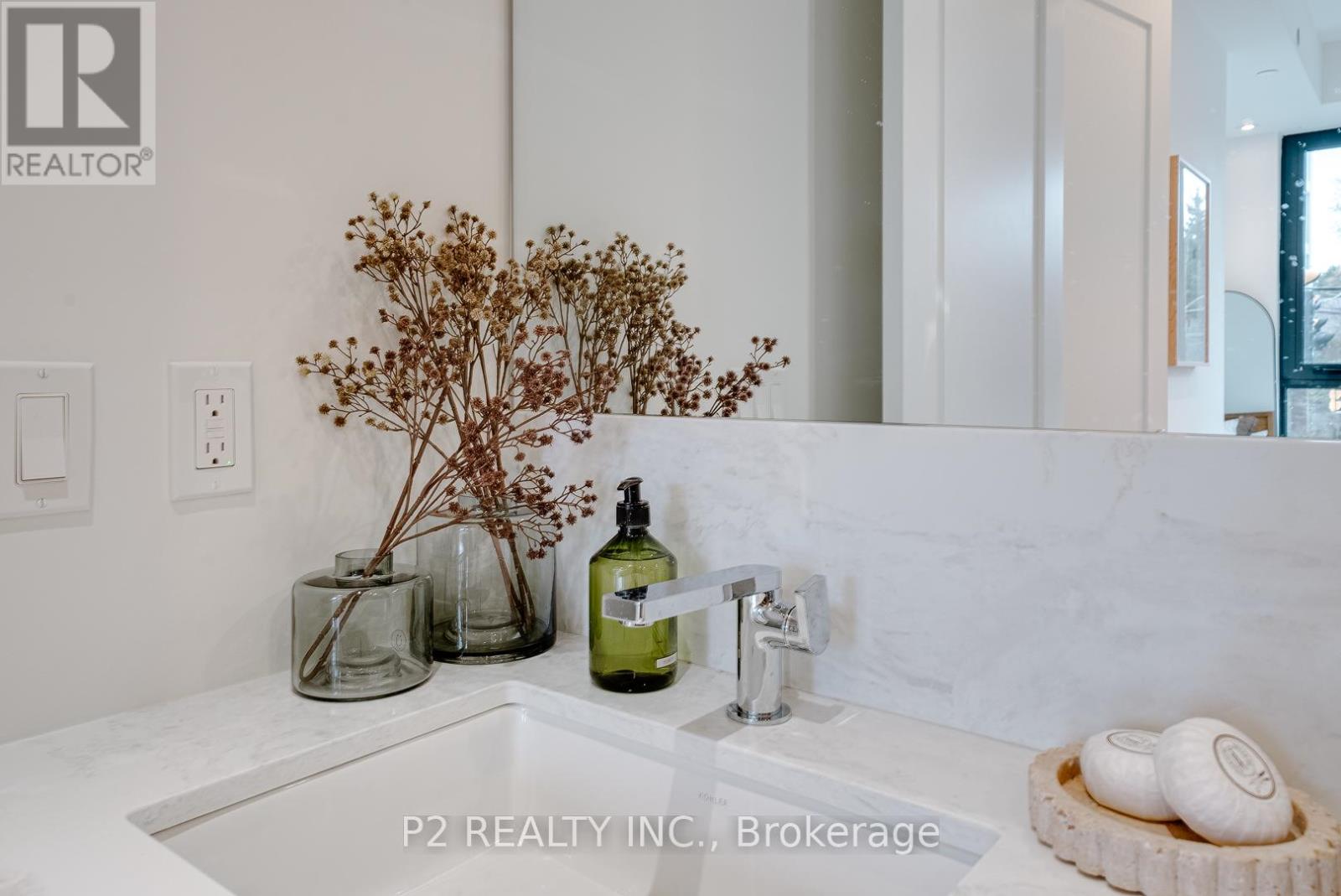 208 - 2 Forest Hill Road, Toronto, Ontario  M4V 2L3 - Photo 17 - C13219388