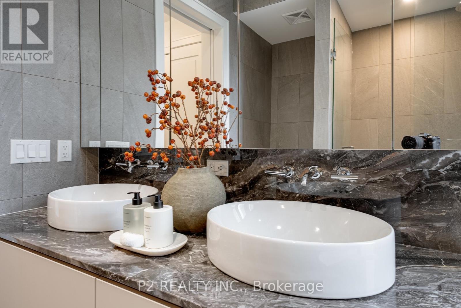 208 - 2 Forest Hill Road, Toronto, Ontario  M4V 2L3 - Photo 23 - C13219388