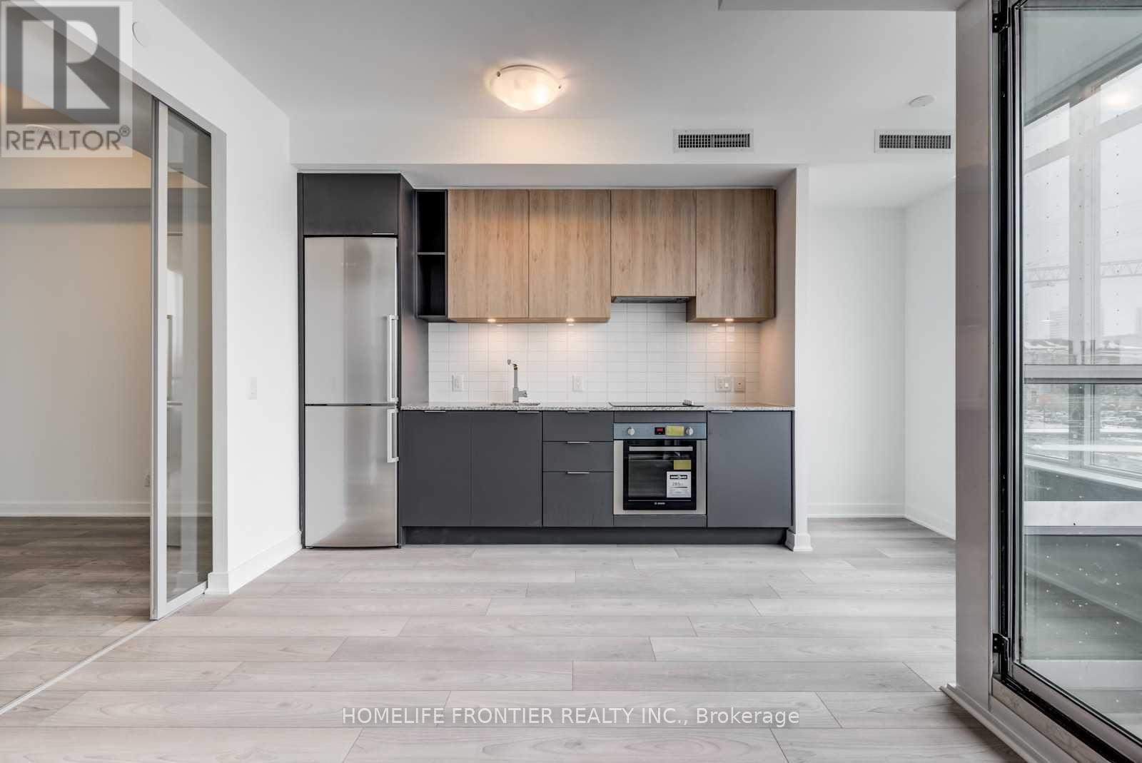 406 - 120 Parliament Street, Toronto, Ontario  L4K 5Z8 - Photo 2 - C13219402