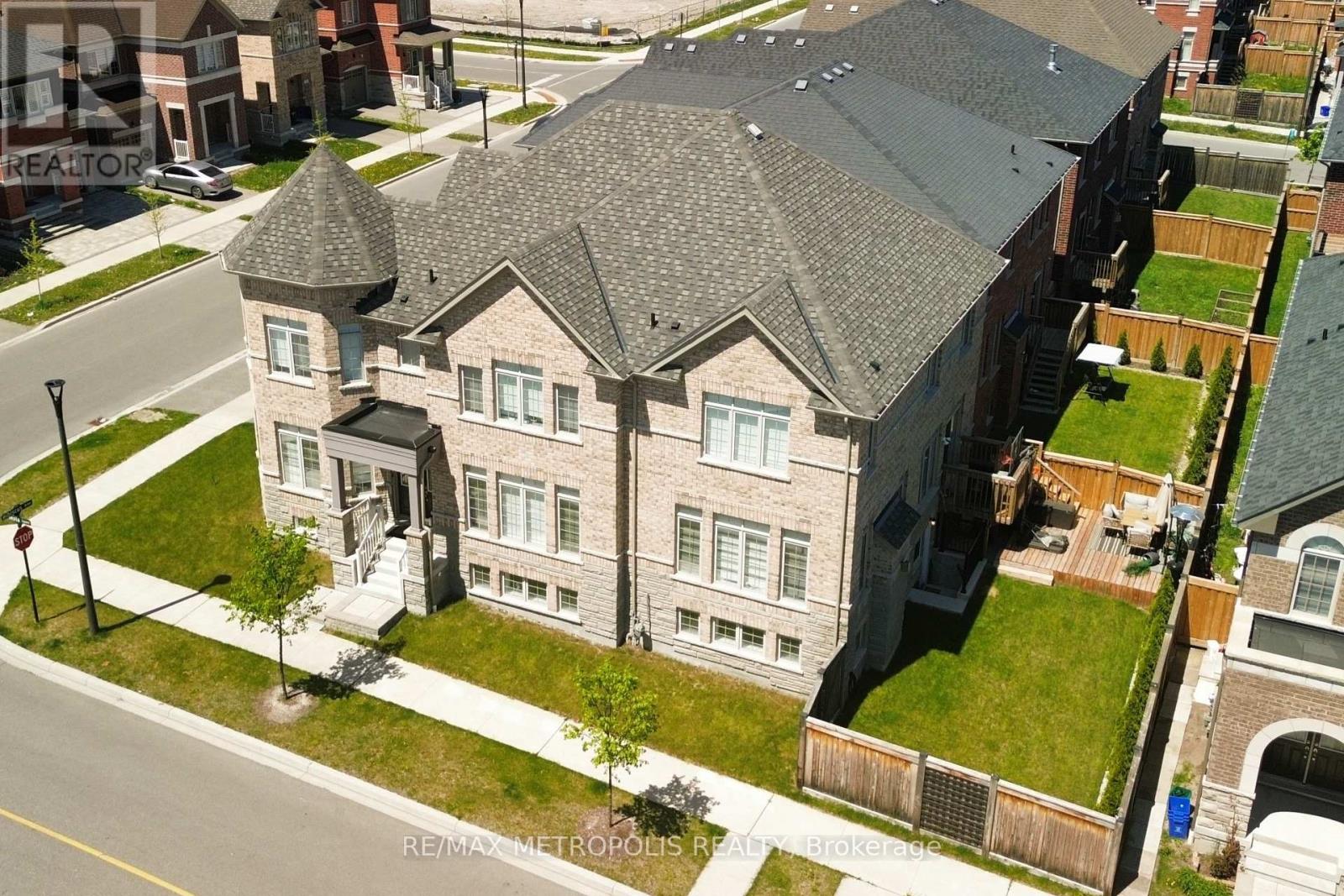 Bsmt - 2425 Hibiscus Drive, Pickering, Ontario  L1X 0H1 - Photo 2 - E13219380