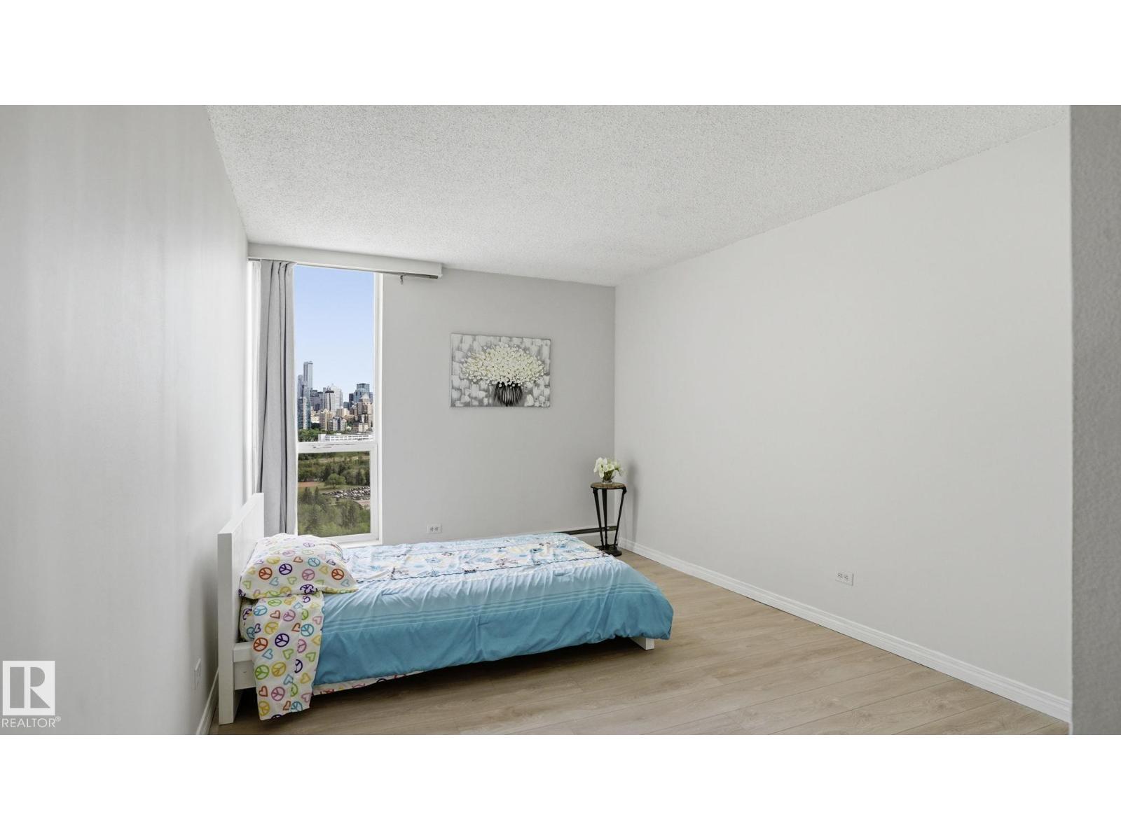 #807 10883 Saskatchewan Nw Dr Nw Nw, Edmonton, Alberta T6E 4S6 - Photo 7 - E4490345