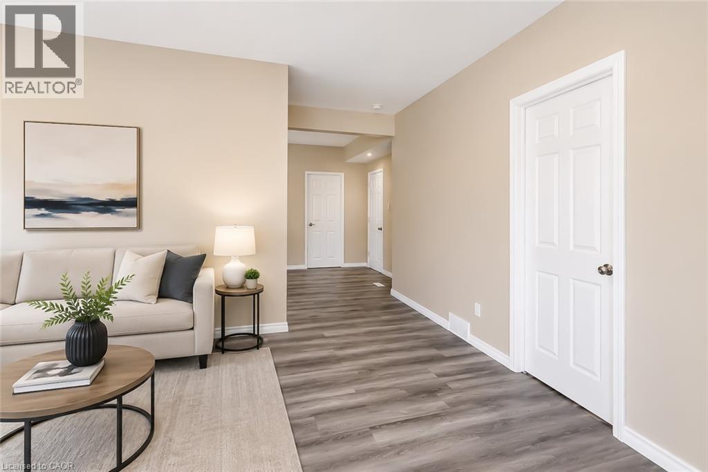 93 Lancaster Street W, Kitchener, Ontario  N2H 4T3 - Photo 13 - 40832453
