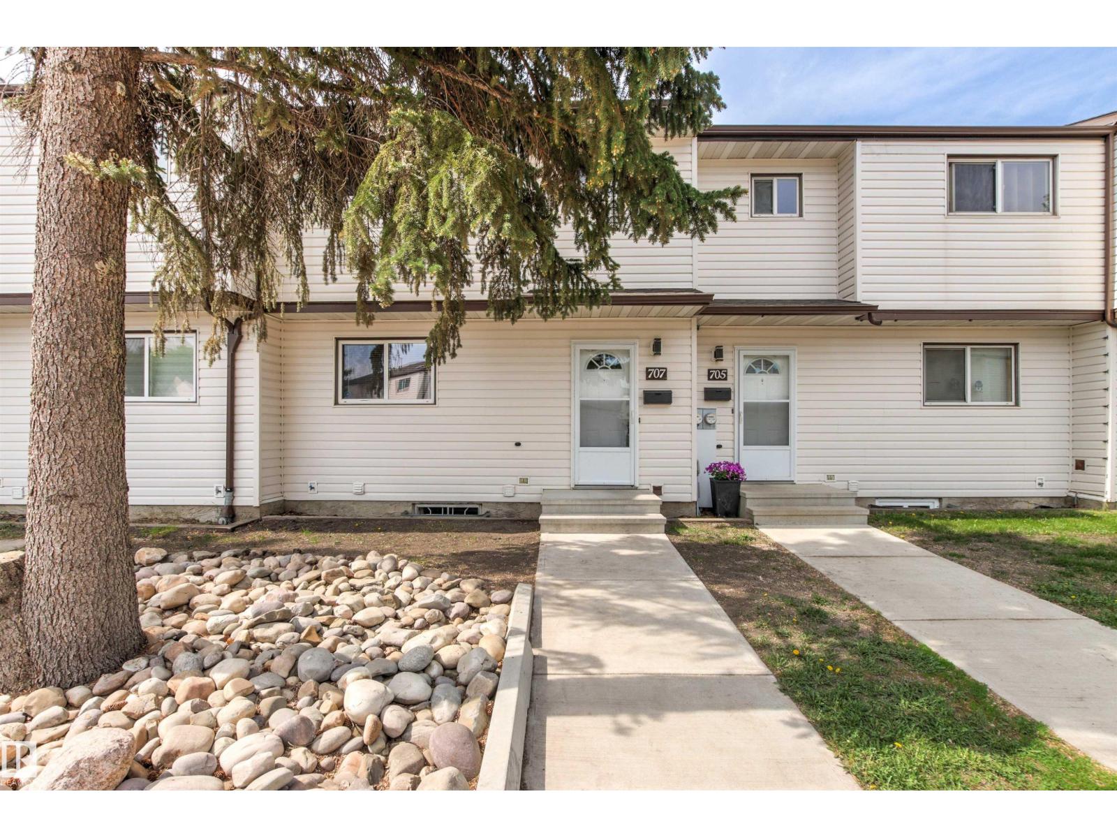 707 CLAREVIEW RD NW, edmonton, Alberta