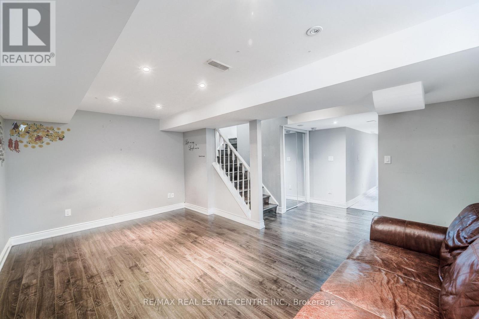 10 Ebury Drive, Brampton, Ontario  L6X 0Z3 - Photo 30 - W13219396