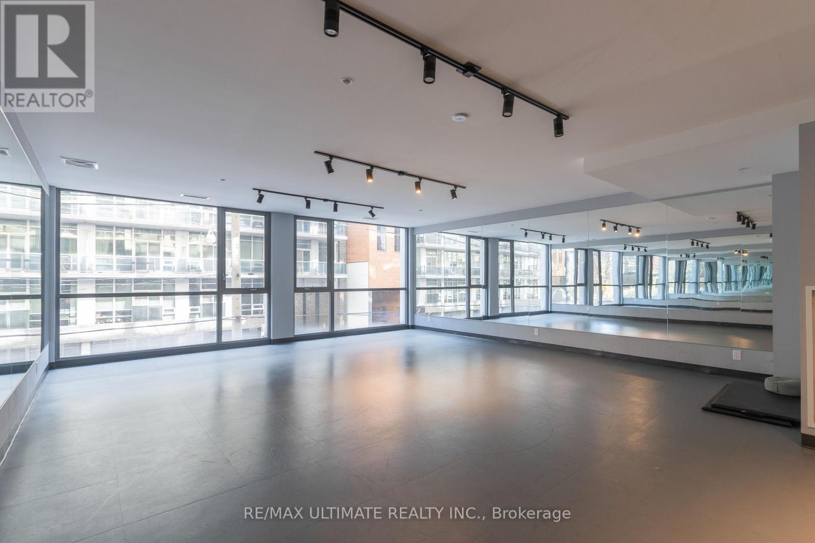 206 - 39 Brant Street, Toronto, Ontario M5V 0M8 - Photo 13 - C13158118
