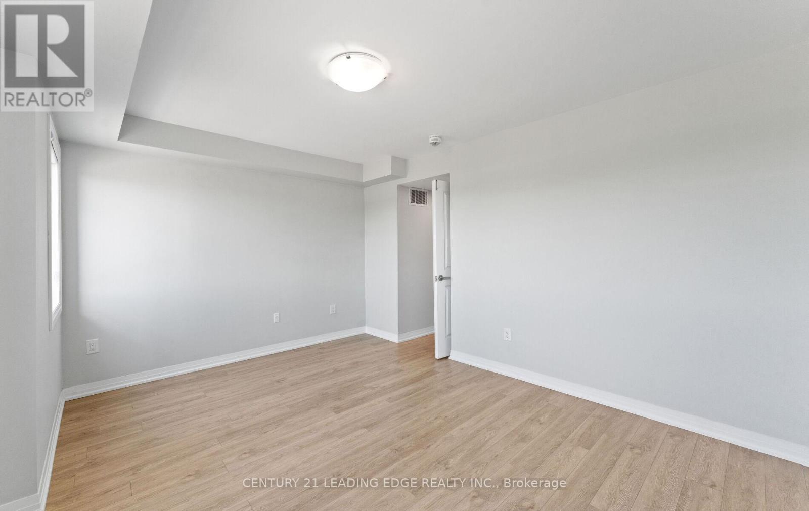 265 Downsview Park Boulevard, Toronto, Ontario  M3K 0B6 - Photo 24 - W13219432