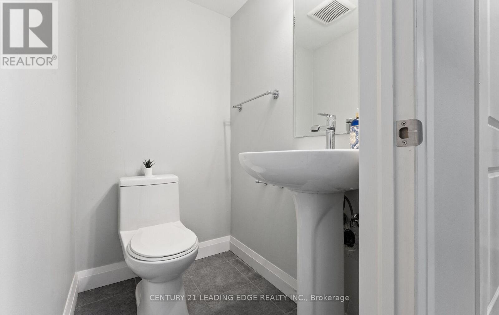 265 Downsview Park Boulevard, Toronto, Ontario  M3K 0B6 - Photo 45 - W13219432