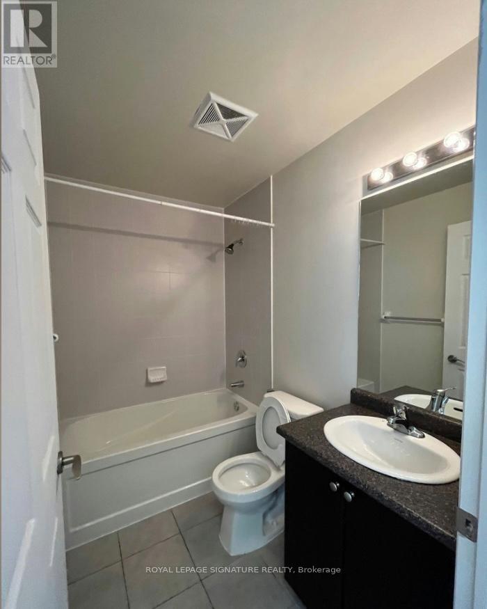 2506 - 339 Rathburn Road W, Mississauga, Ontario  L5B 0K6 - Photo 10 - W13211366