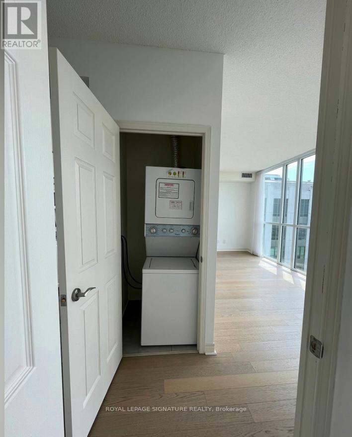 2506 - 339 Rathburn Road W, Mississauga, Ontario  L5B 0K6 - Photo 21 - W13211366