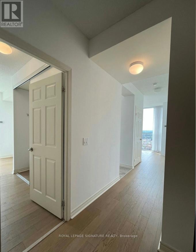 2506 - 339 Rathburn Road W, Mississauga, Ontario  L5B 0K6 - Photo 15 - W13211366