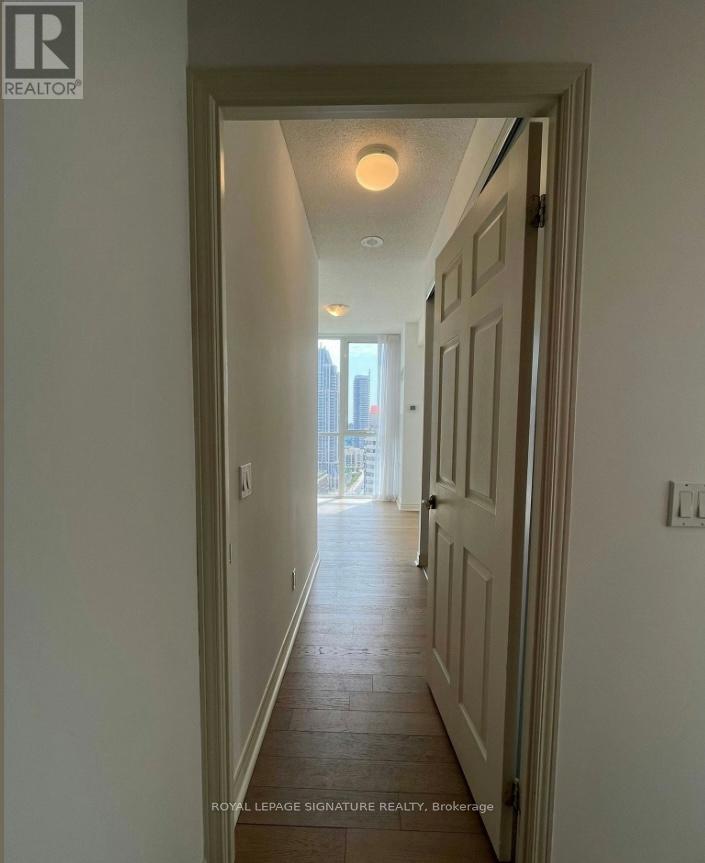 2506 - 339 Rathburn Road W, Mississauga, Ontario  L5B 0K6 - Photo 11 - W13211366