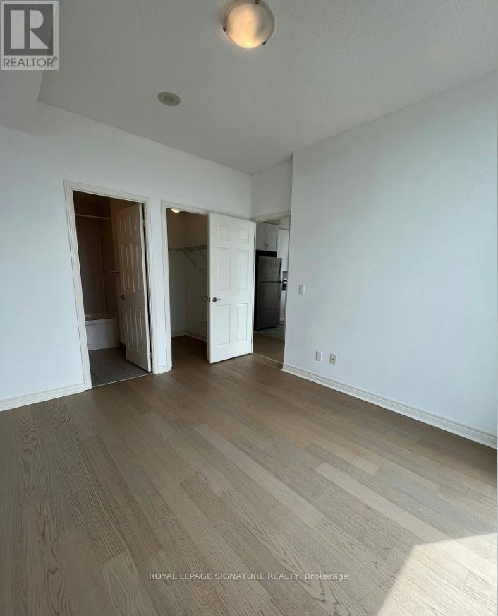 2506 - 339 Rathburn Road W, Mississauga, Ontario  L5B 0K6 - Photo 17 - W13211366
