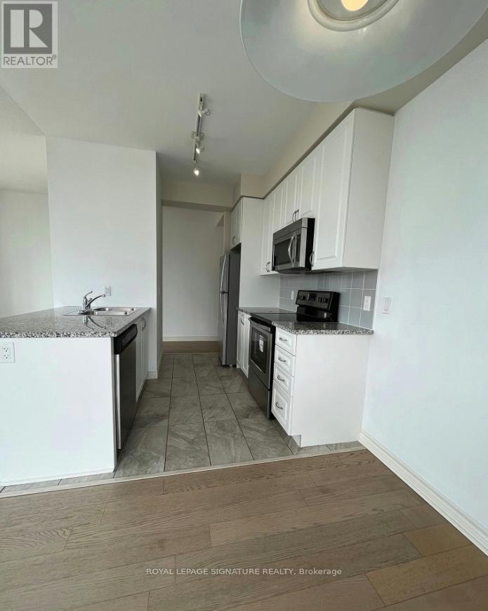 2506 - 339 Rathburn Road W, Mississauga, Ontario  L5B 0K6 - Photo 7 - W13211366