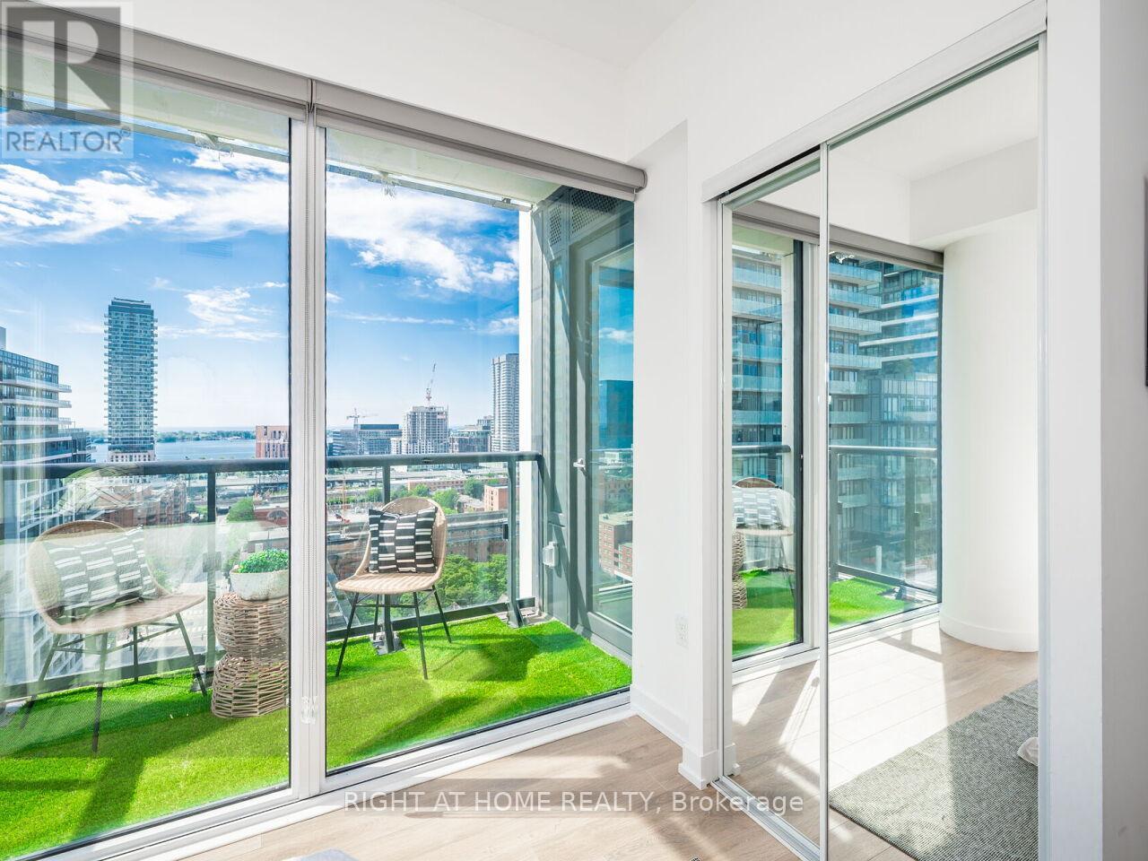 1613 - 158 Front Street E, Toronto, Ontario  M5A 0K9 - Photo 19 - C13219444