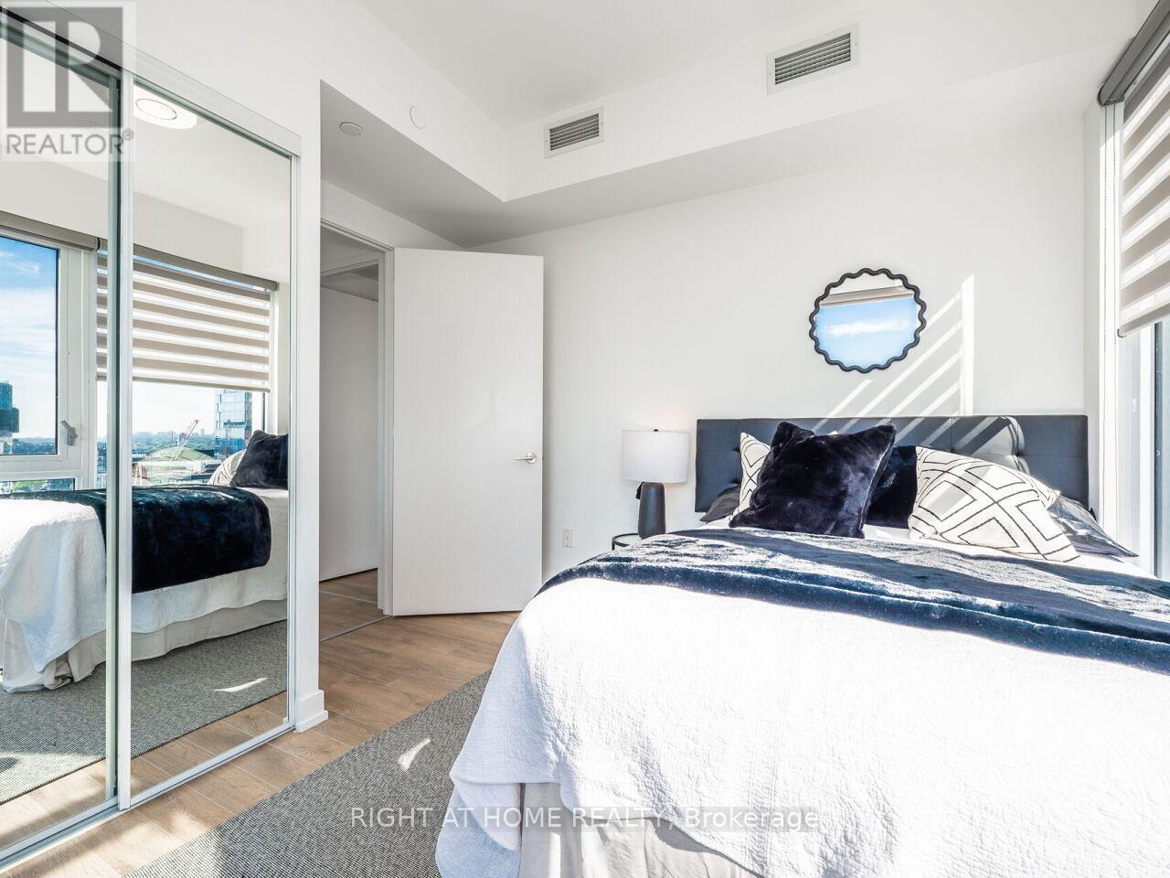1613 - 158 Front Street E, Toronto, Ontario  M5A 0K9 - Photo 21 - C13219444