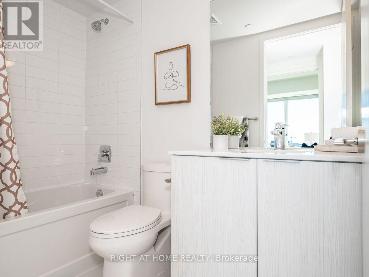 1613 - 158 Front Street E, Toronto, Ontario  M5A 0K9 - Photo 25 - C13219444