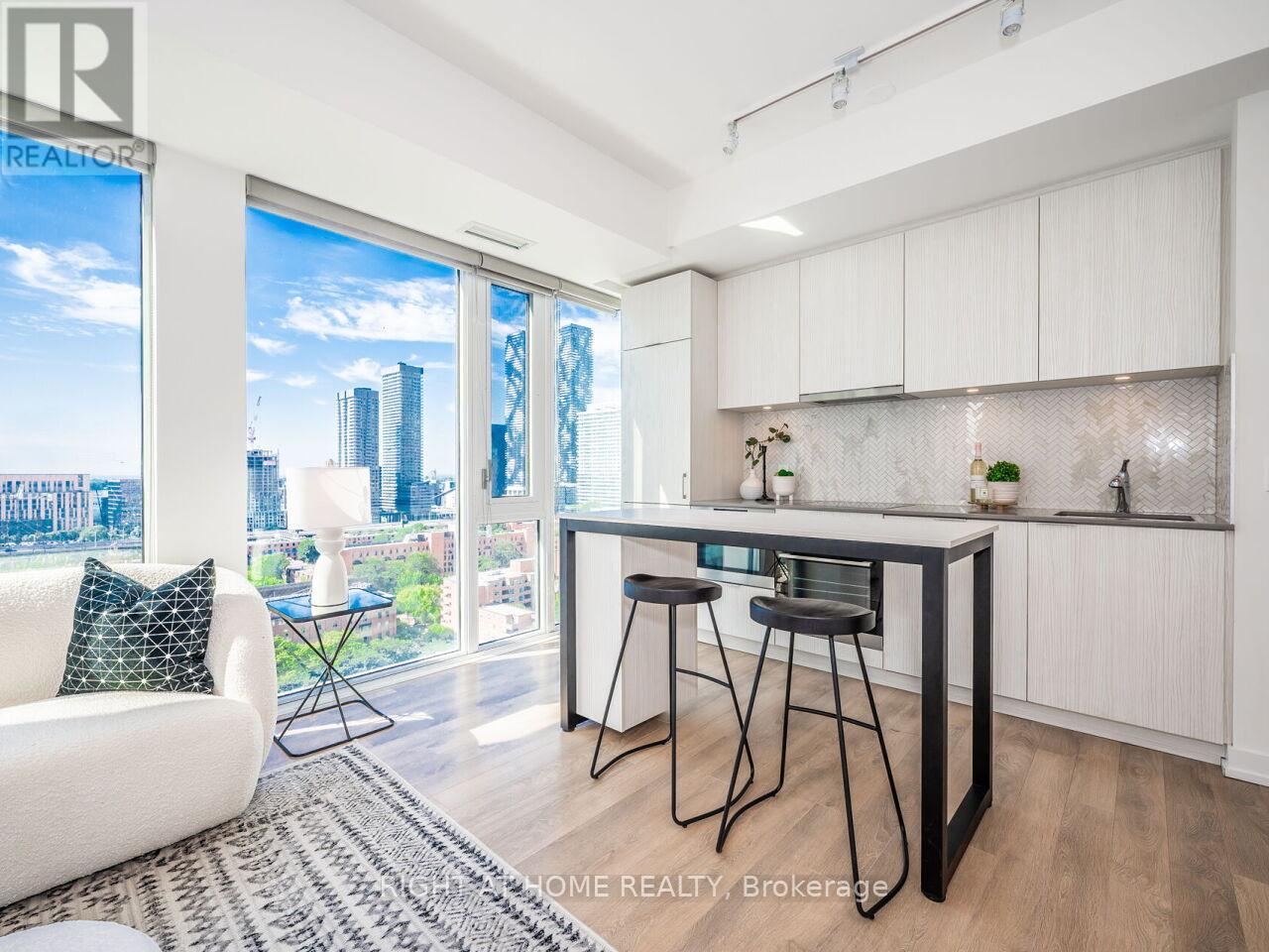 1613 - 158 Front Street E, Toronto, Ontario  M5A 0K9 - Photo 7 - C13219444