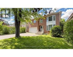 32 NORTHWOOD DRIVE, Toronto, Ontario
