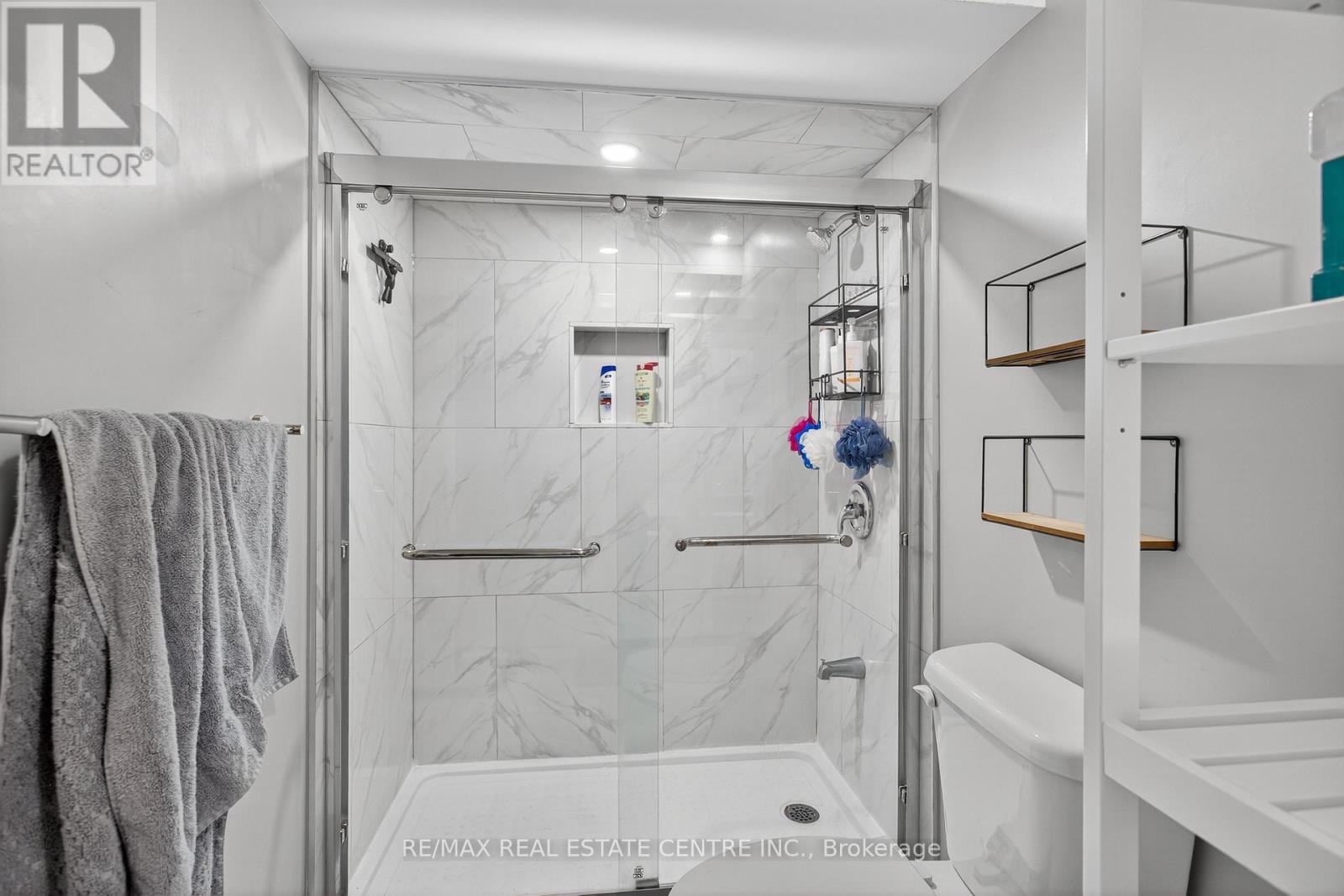 249 Hinton (Lower) Terrace, Milton, Ontario  L9T 7K6 - Photo 15 - W13219440