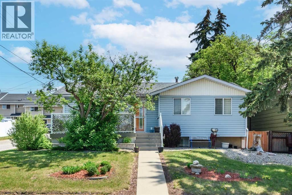 208 Van Horne Crescent Ne, Calgary, Alberta  T2E 6H1 - Photo 1 - A2314993