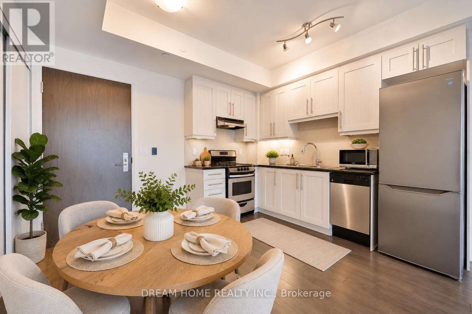 1702 - 68 Canterbury Place, Toronto, Ontario  M2N 0H8 - Photo 25 - C13219496