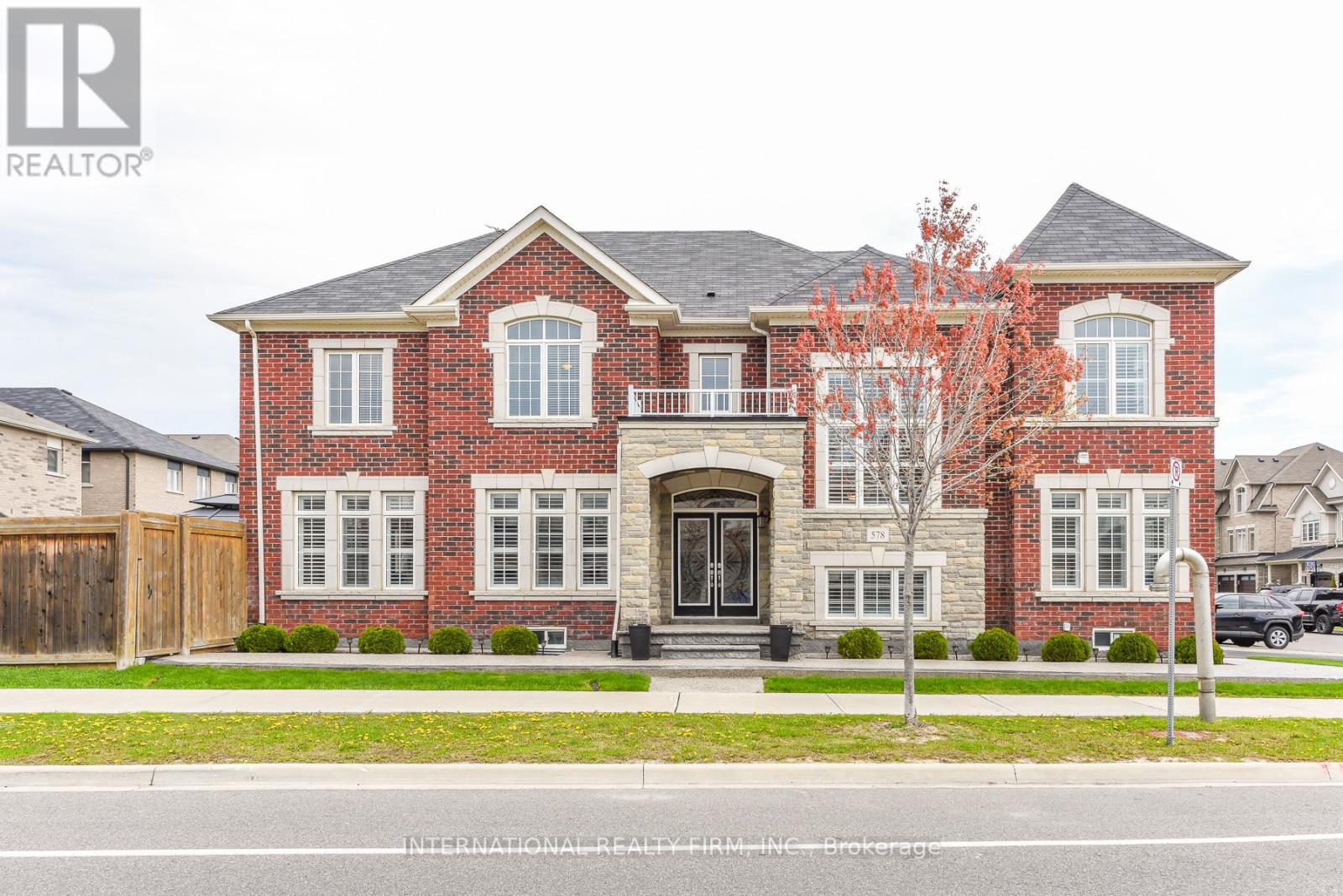 578 DOUGALL AVENUE, Caledon, Ontario