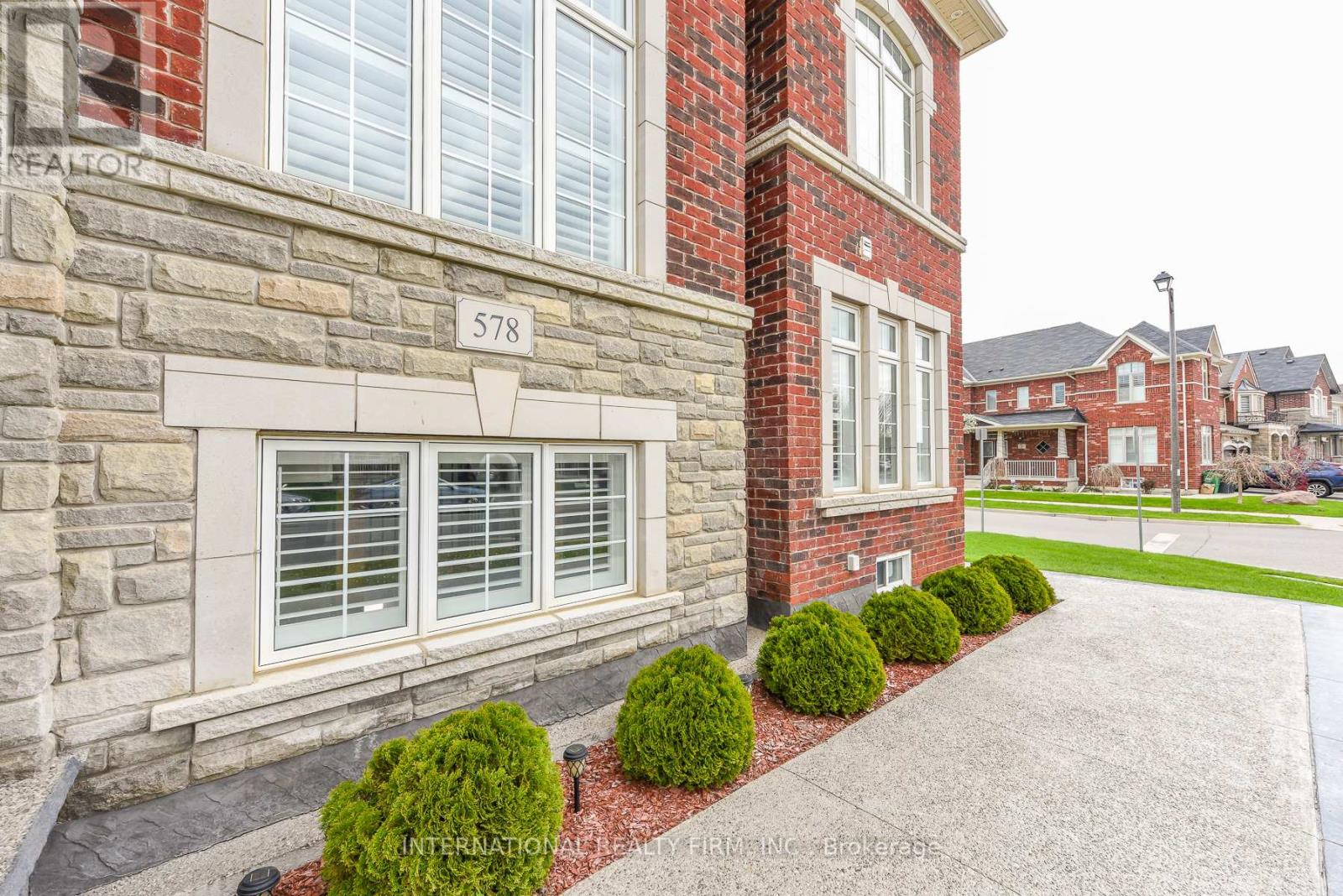 578 Dougall Avenue, Caledon, Ontario  L7C 3Z4 - Photo 31 - W13219494