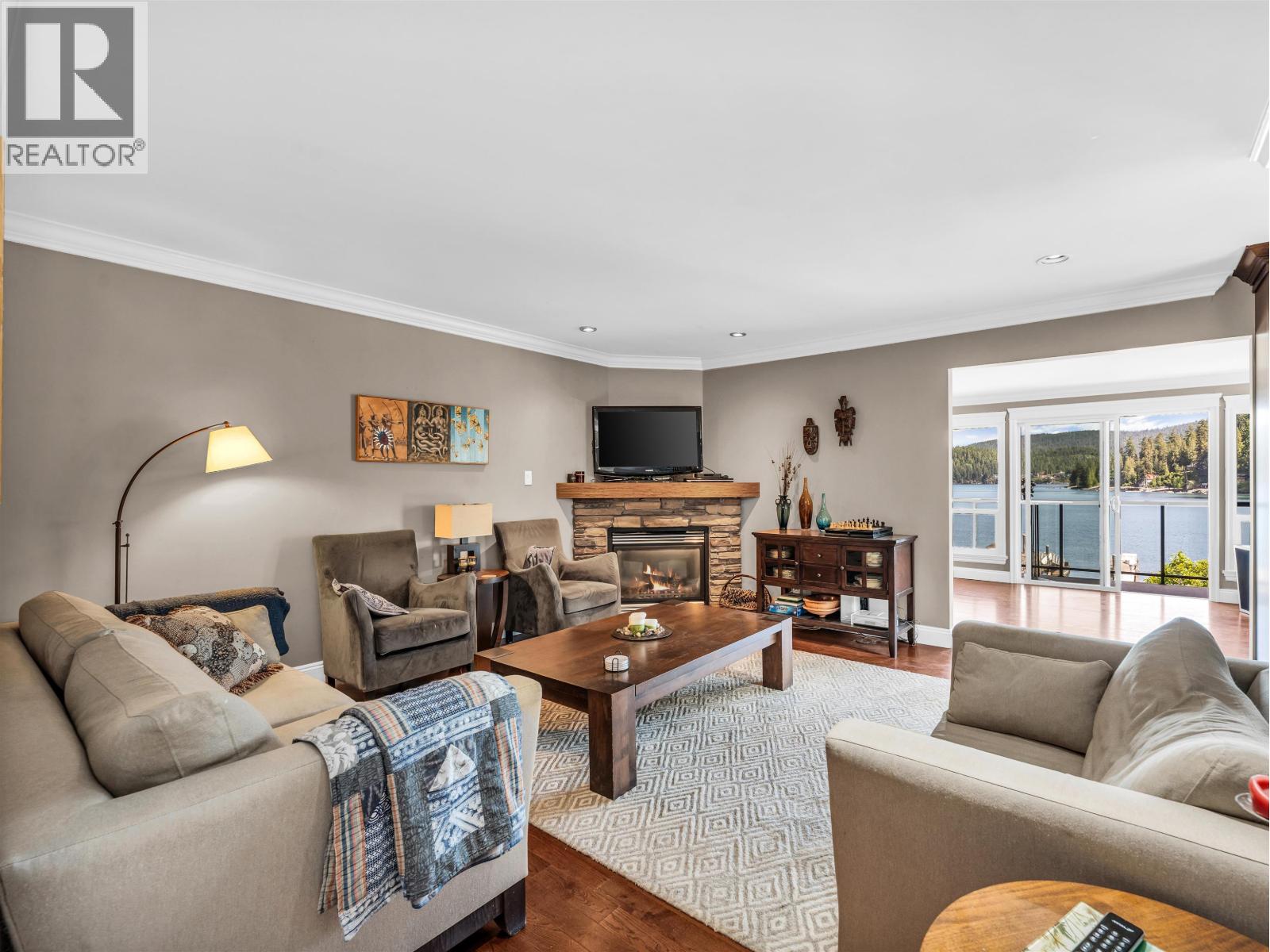 2588 Panorama Drive, North Vancouver, British Columbia  V7G 1V5 - Photo 9 - R3128660