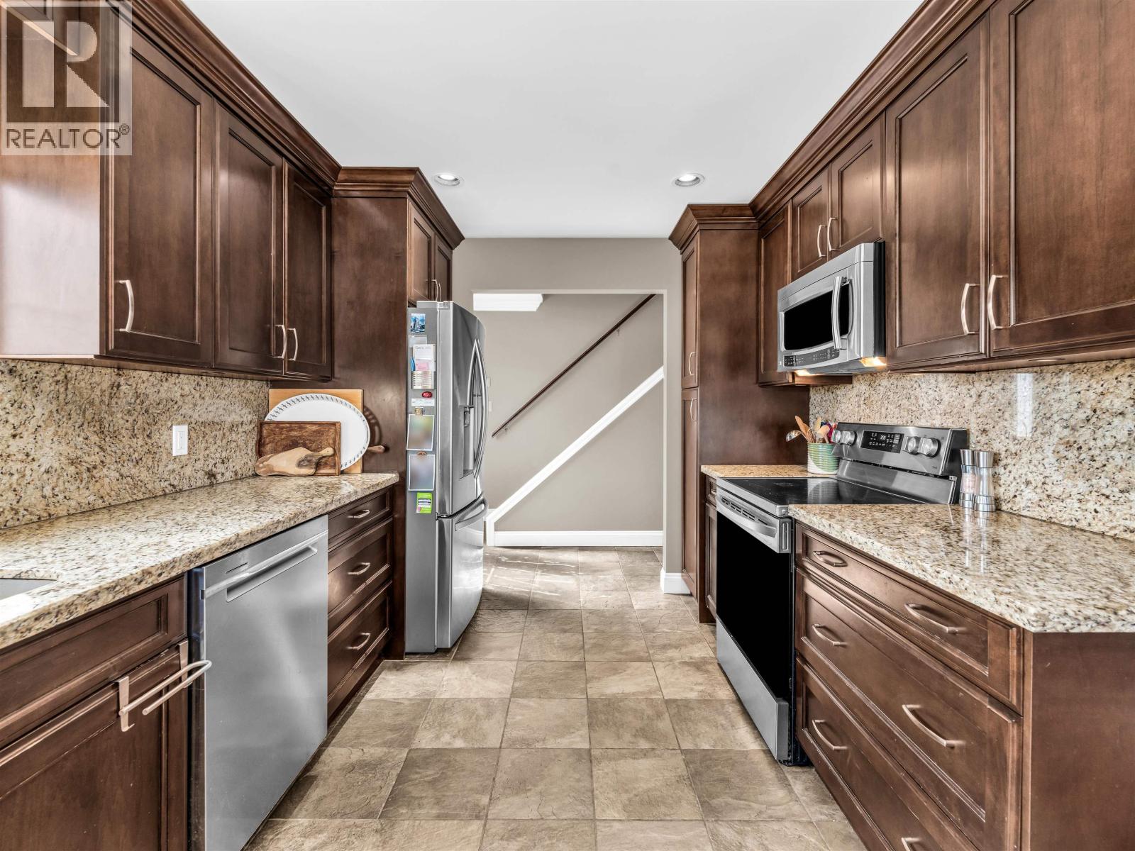 2588 Panorama Drive, North Vancouver, British Columbia  V7G 1V5 - Photo 20 - R3128660