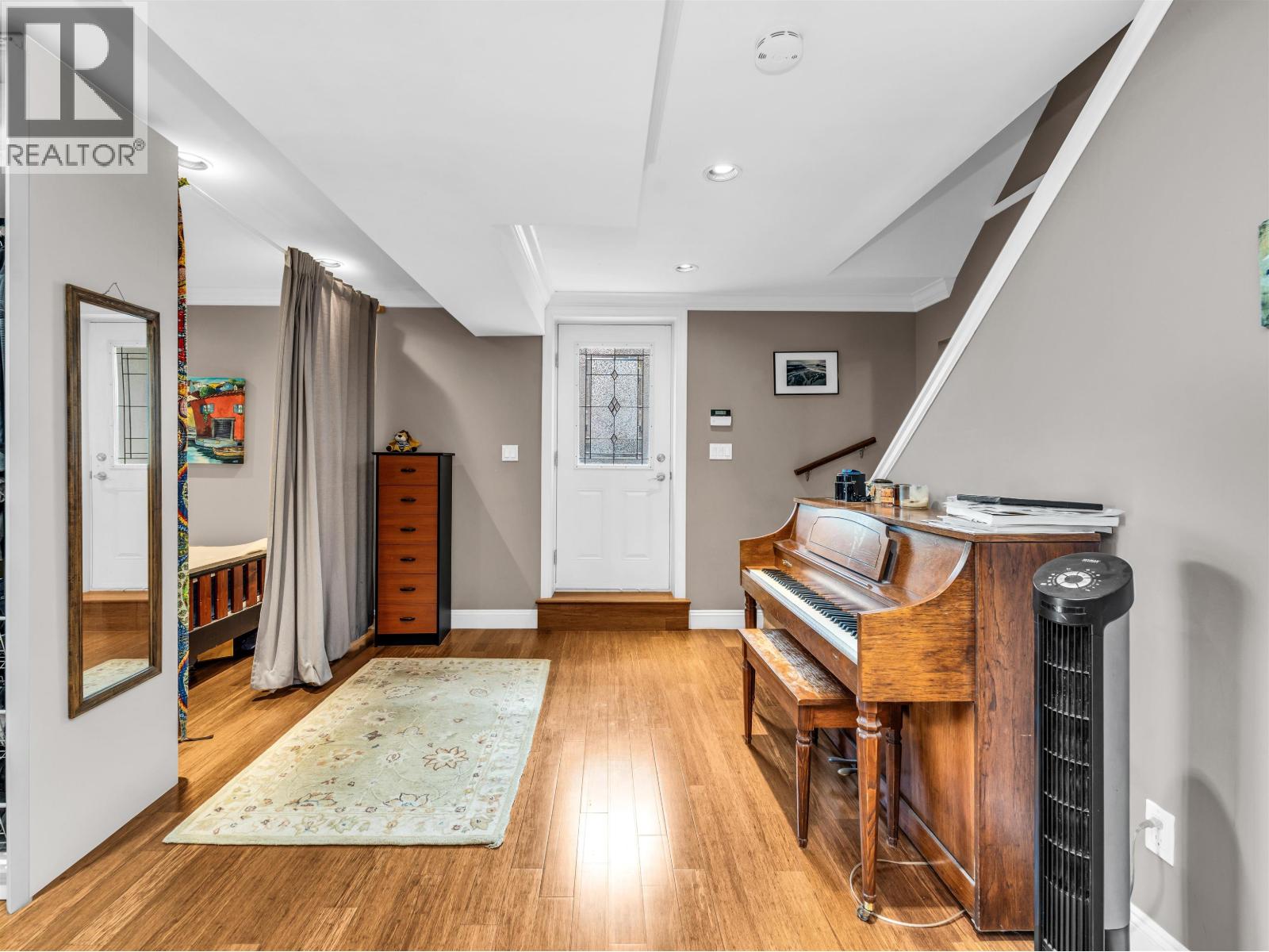 2588 Panorama Drive, North Vancouver, British Columbia  V7G 1V5 - Photo 11 - R3128660