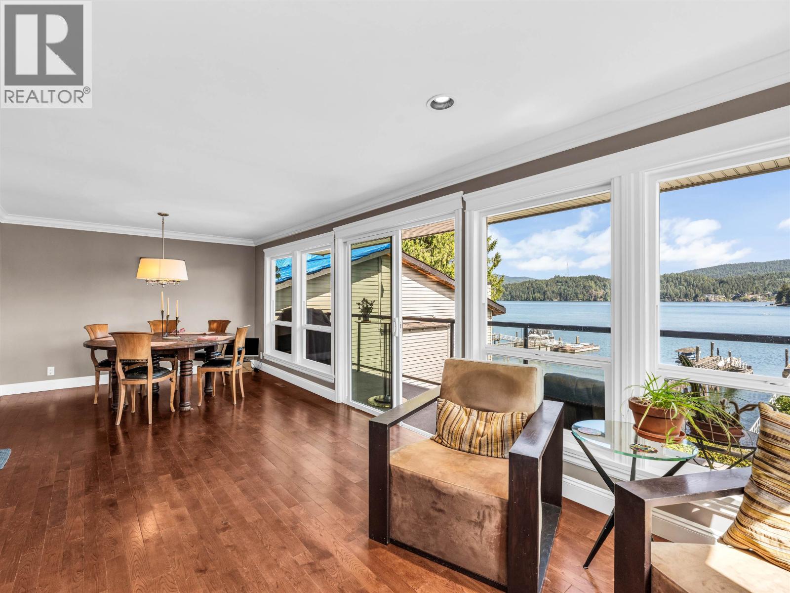 2588 Panorama Drive, North Vancouver, British Columbia  V7G 1V5 - Photo 16 - R3128660