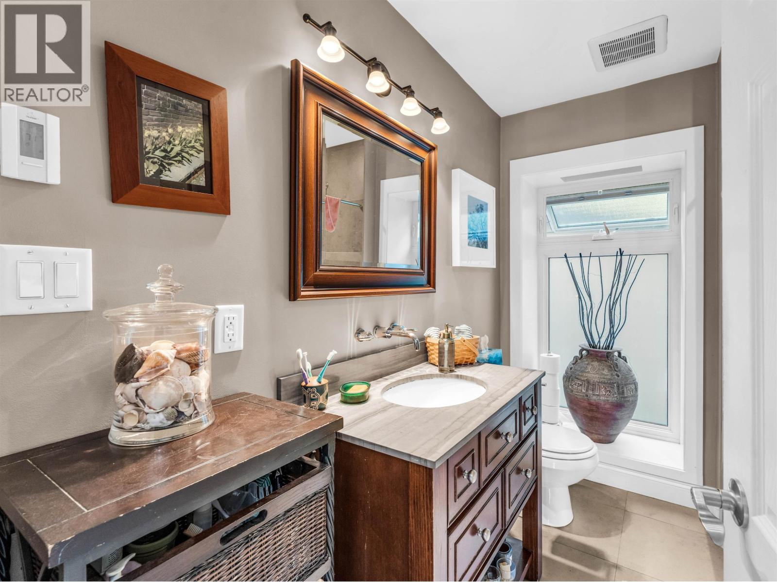 2588 Panorama Drive, North Vancouver, British Columbia  V7G 1V5 - Photo 27 - R3128660