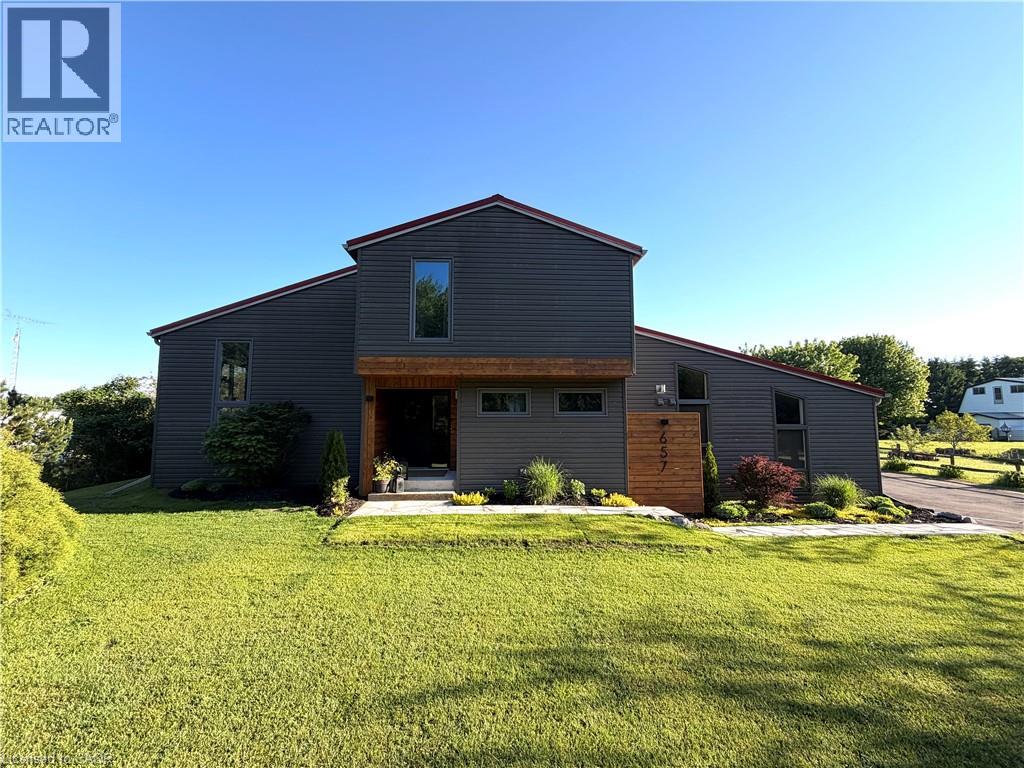 657 Windham Road 14, Simcoe, Ontario  N3Y 4K6 - Photo 2 - 40795458