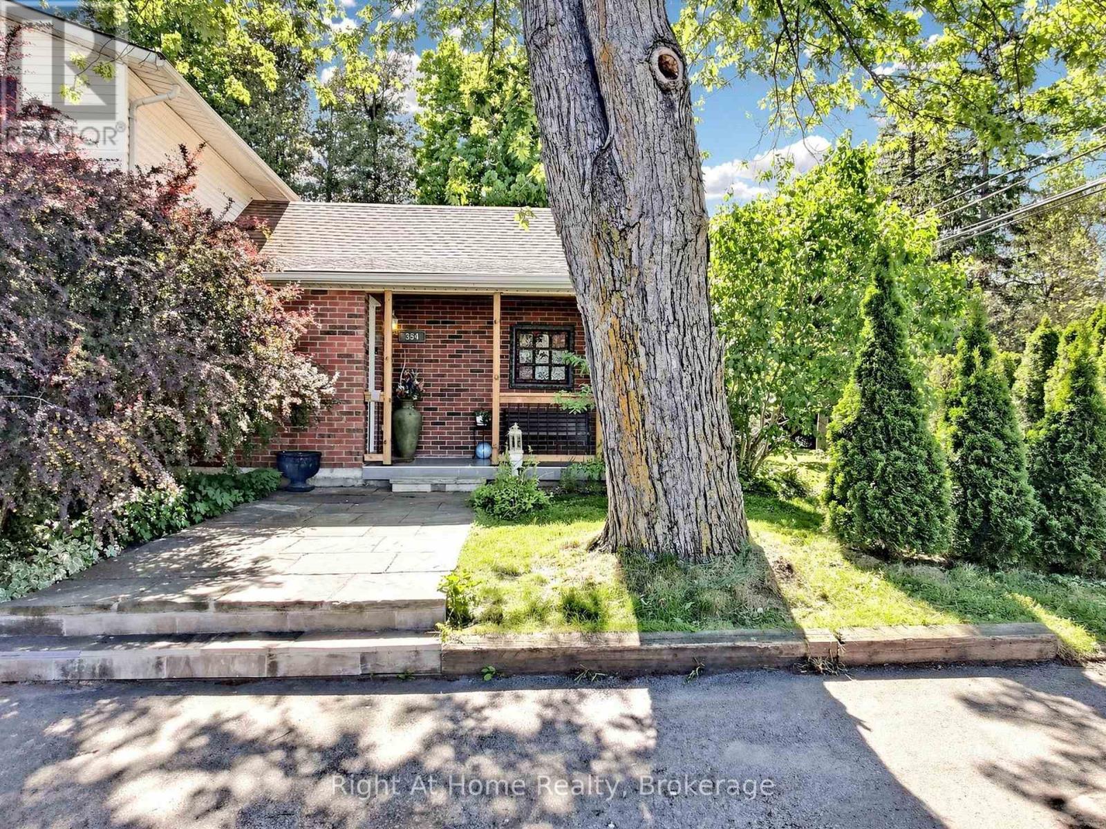 354 5TH CONCESSION ROAD W, Hamilton, Ontario