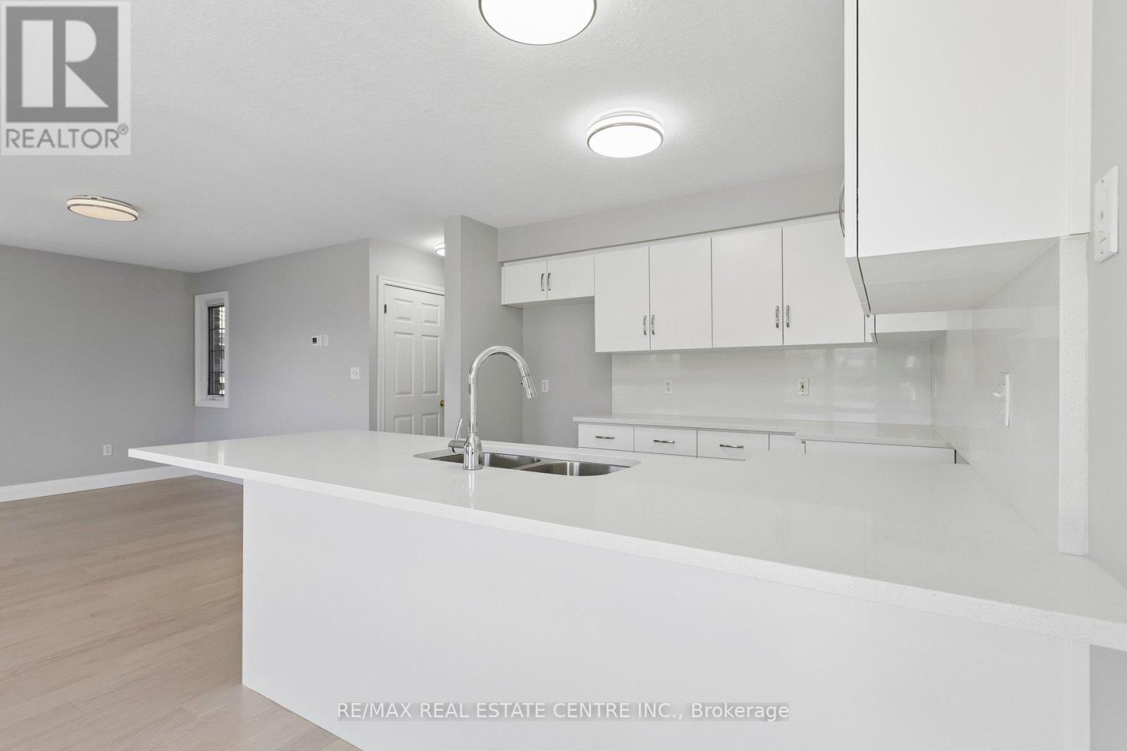 125 Flaherty Drive, Guelph, Ontario  N1K 1Y6 - Photo 17 - X13212100