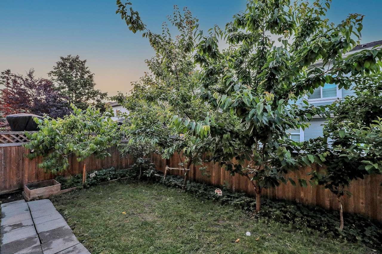 17849 E Barnston Drive, Surrey, British Columbia  V4N 6T4 - Photo 25 - R3123266