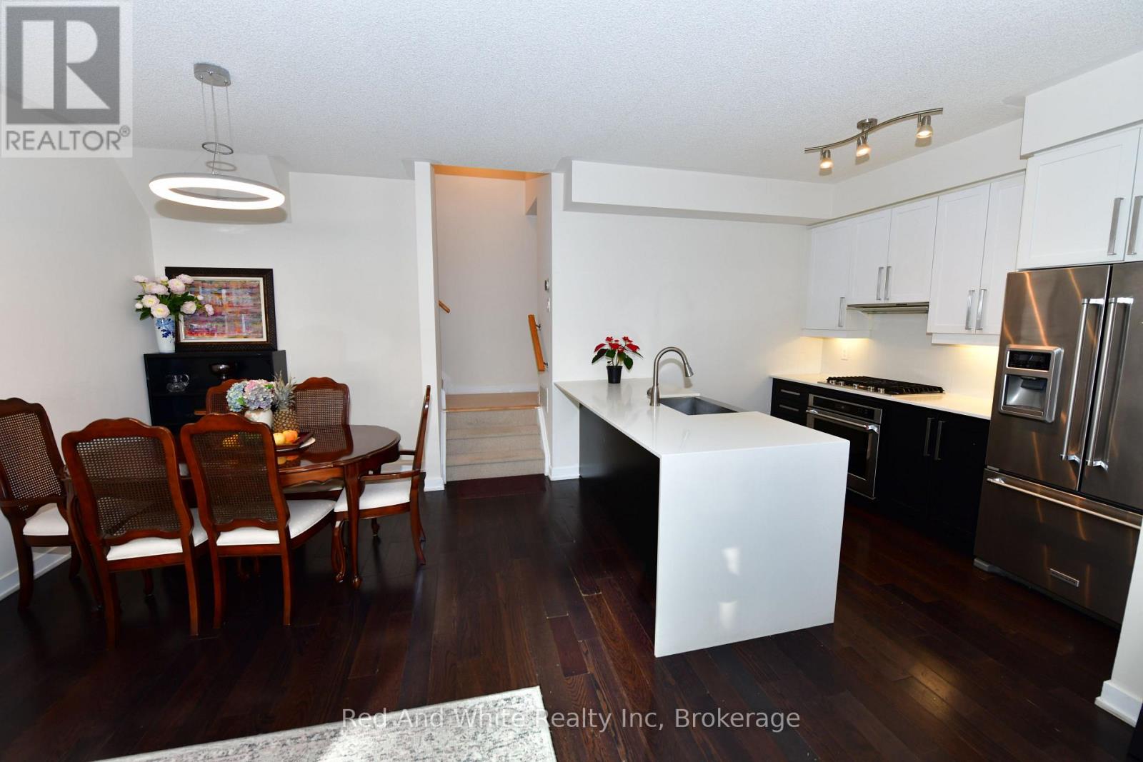3 - 4080 Parkside Village Drive, Mississauga, Ontario  L5B 0K2 - Photo 4 - W12726560