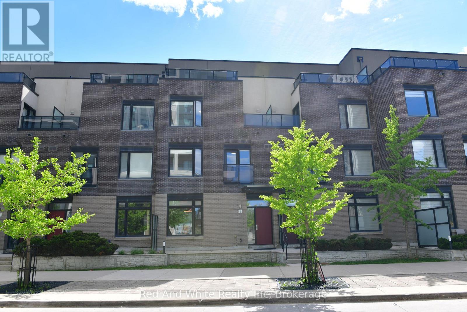 3 - 4080 Parkside Village Drive, Mississauga, Ontario  L5B 0K2 - Photo 2 - W12726560