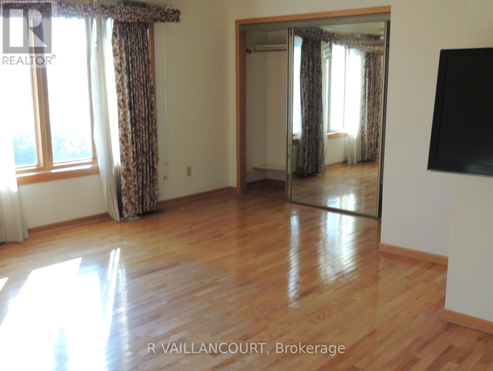 A & B - 46 William Street E, North Glengarry, Ontario K0C 1A0 - Photo 11 - X13219536