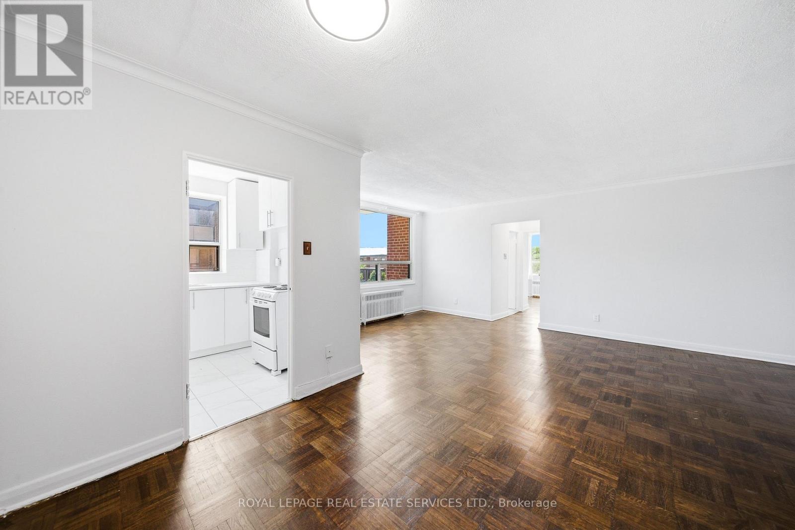 104 - 172 Berry Road, Toronto, Ontario  M8Y 1W5 - Photo 3 - W13219532