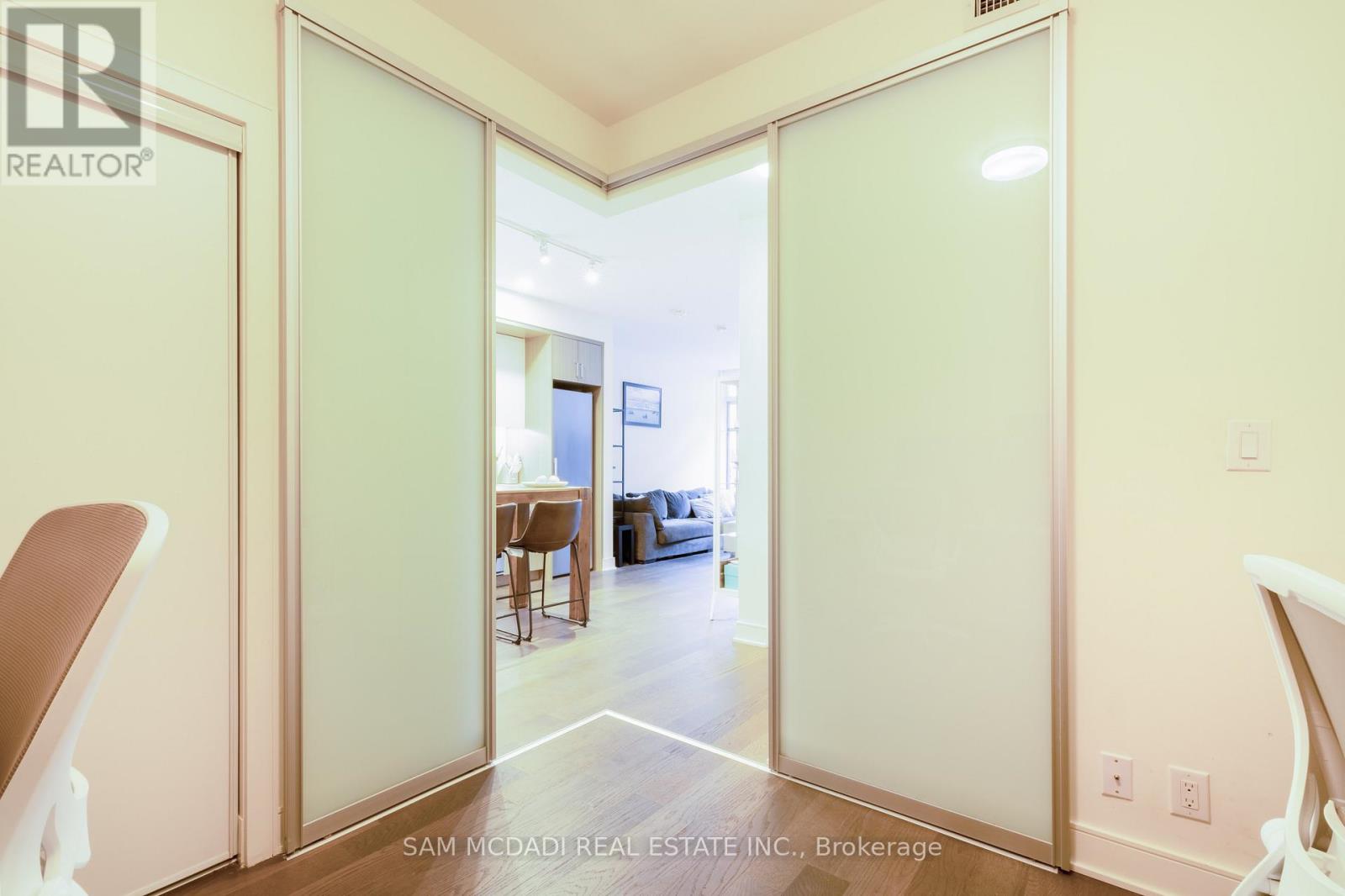 Gr33 - 1575 Lakeshore Road W, Mississauga, Ontario  L5J 0B1 - Photo 10 - W13219542