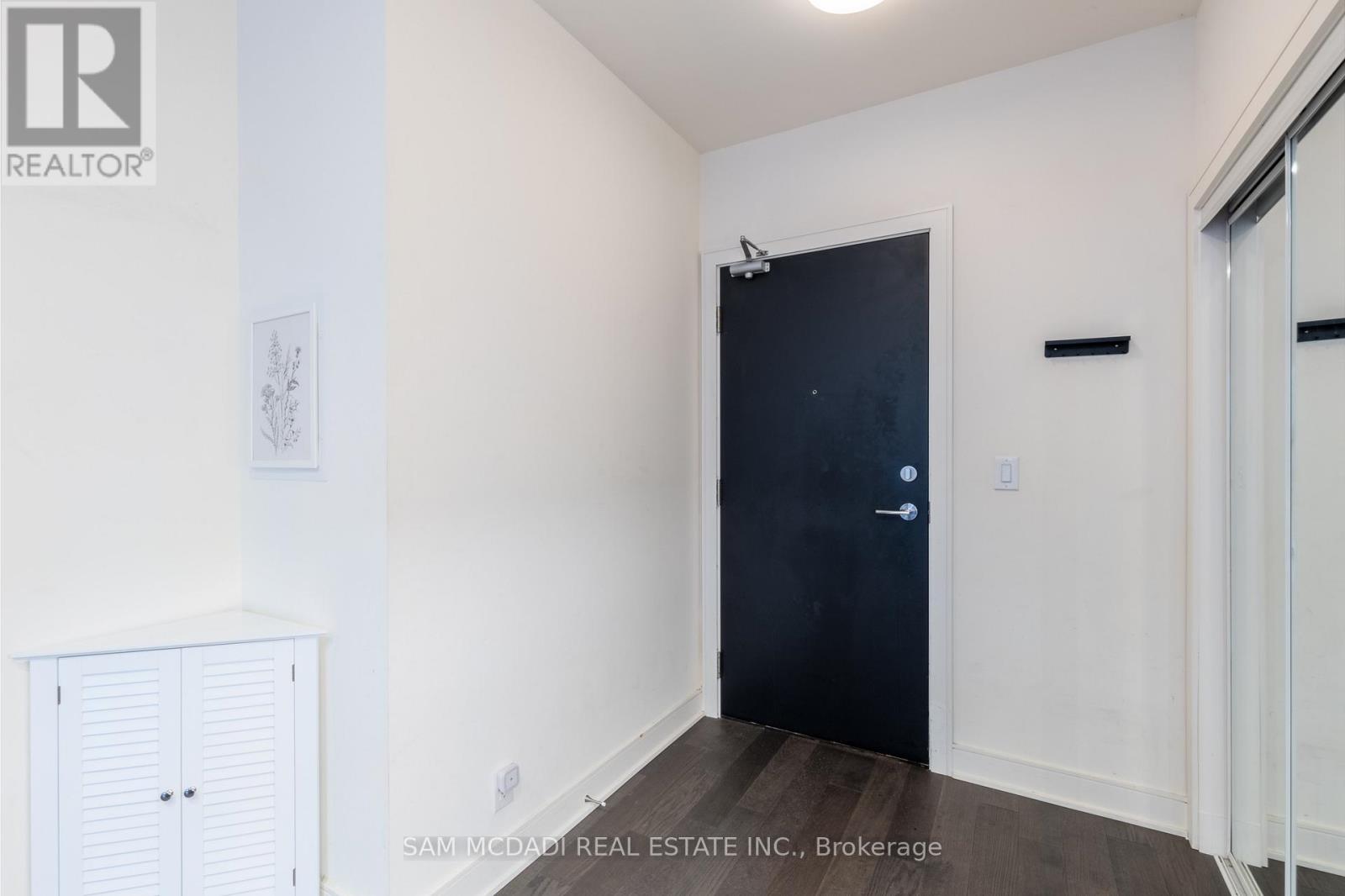 Gr33 - 1575 Lakeshore Road W, Mississauga, Ontario  L5J 0B1 - Photo 3 - W13219542