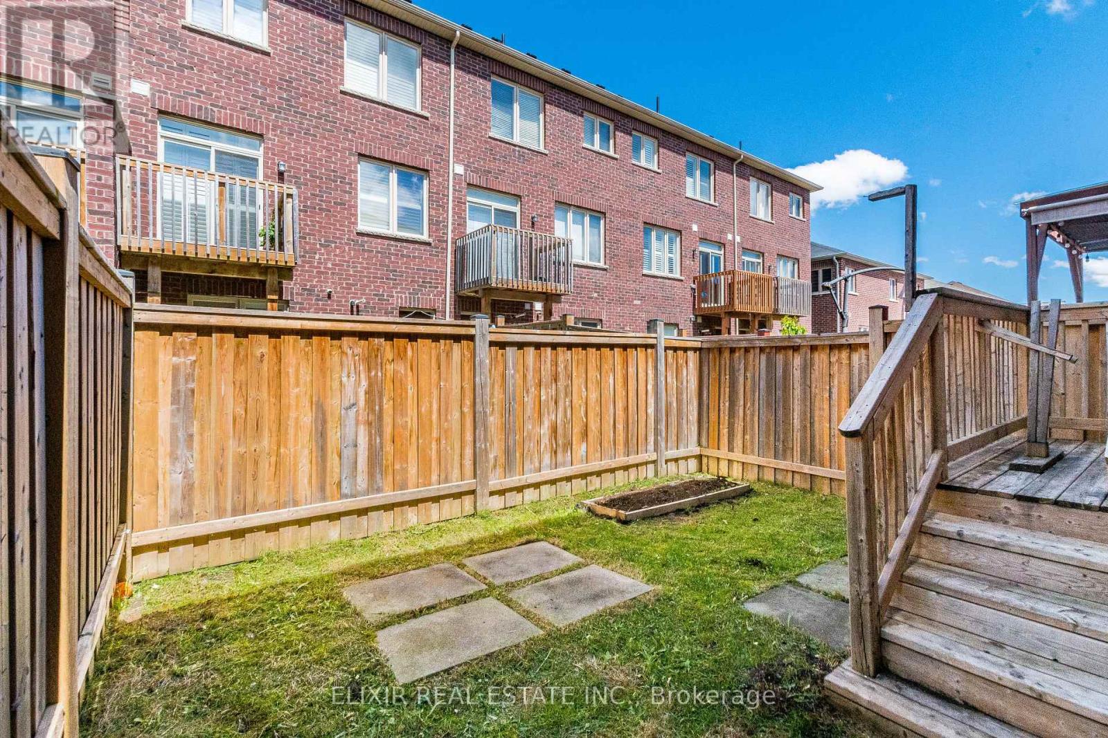 32 Yately Street, Brampton, Ontario  L7A 0G4 - Photo 33 - W13219130