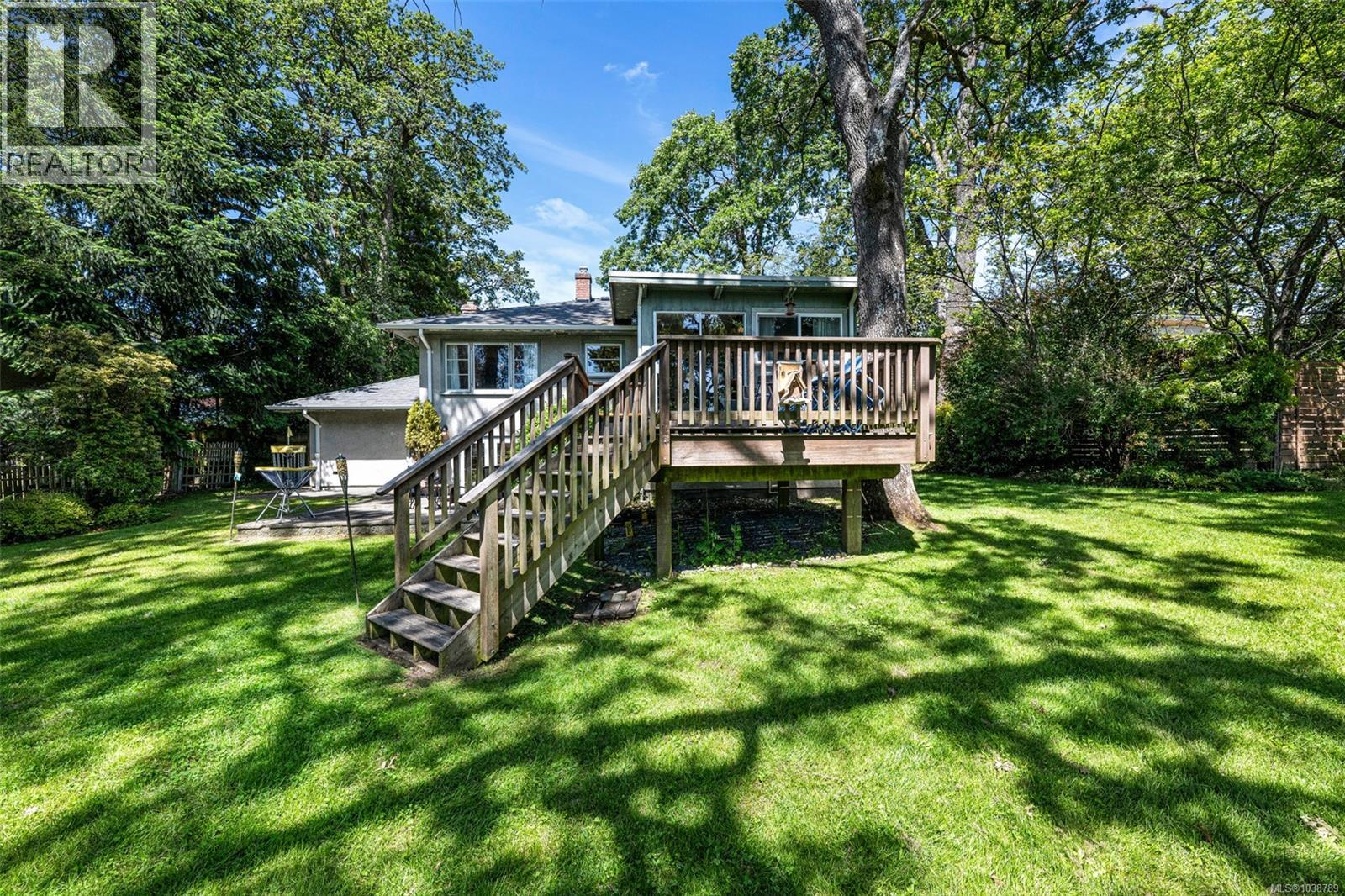1465 Derby Rd, Saanich, British Columbia  V8P 1T2 - Photo 29 - 1038789